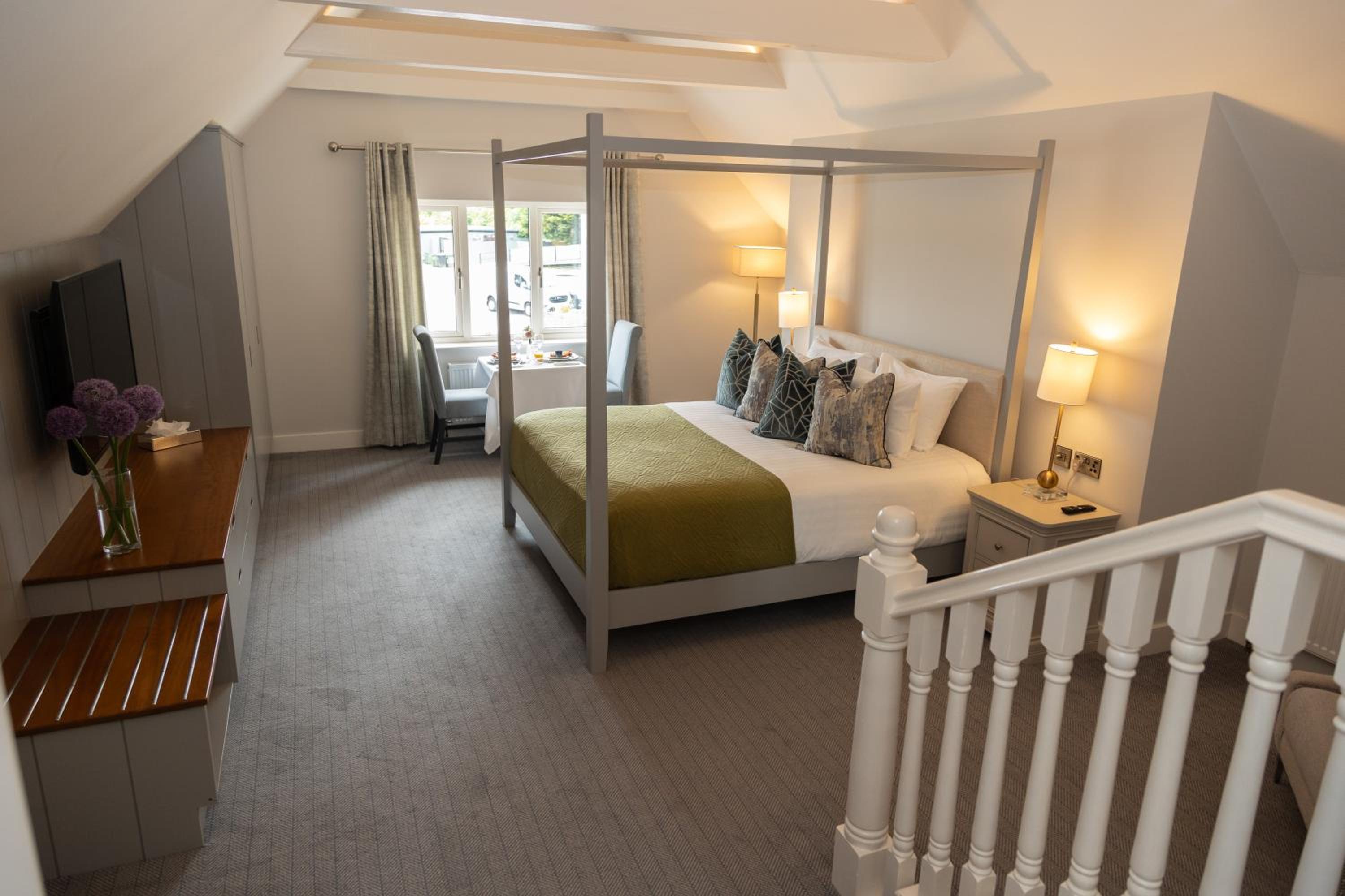 Executive Suite photo 2