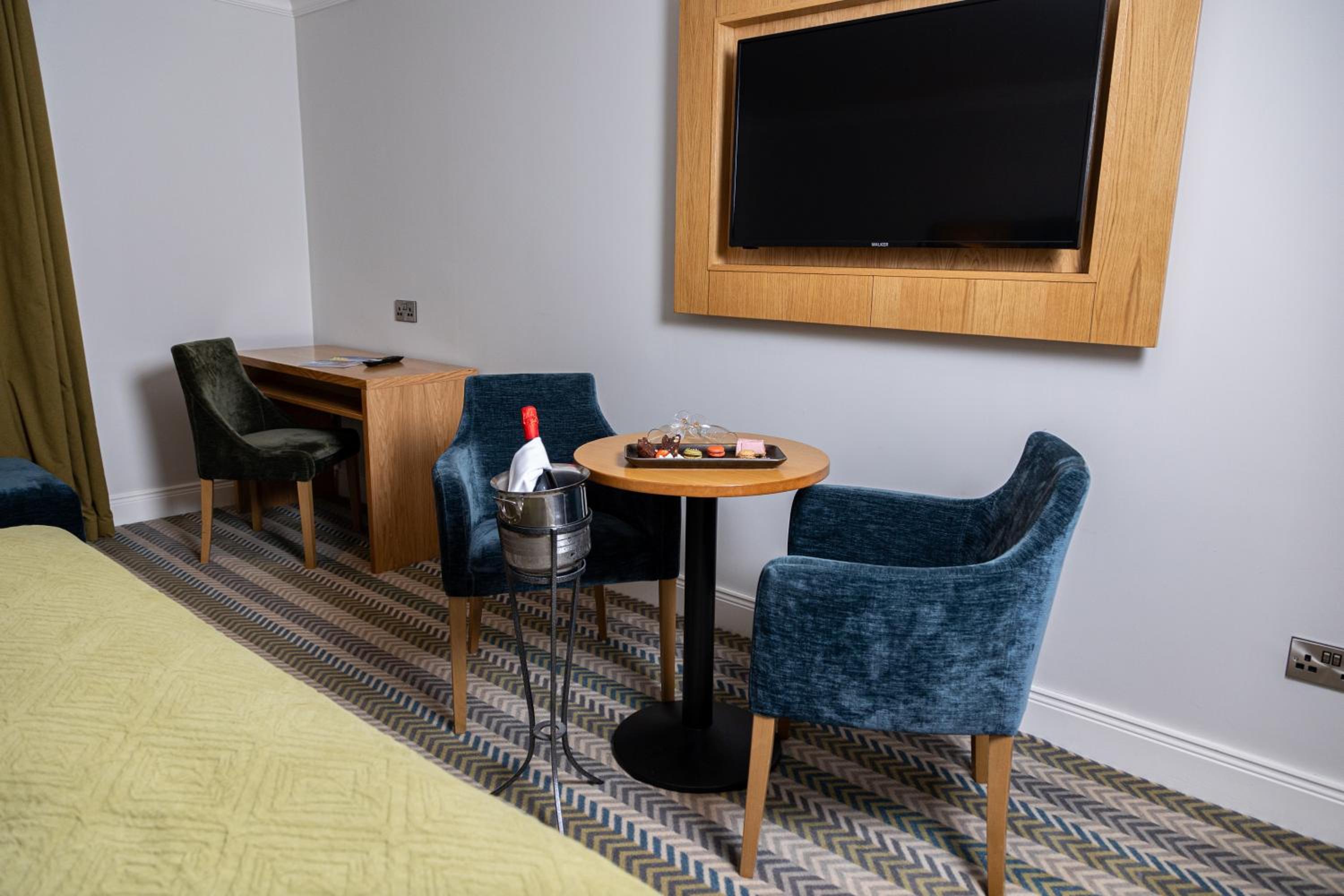 Superior Double Room - Photo 4