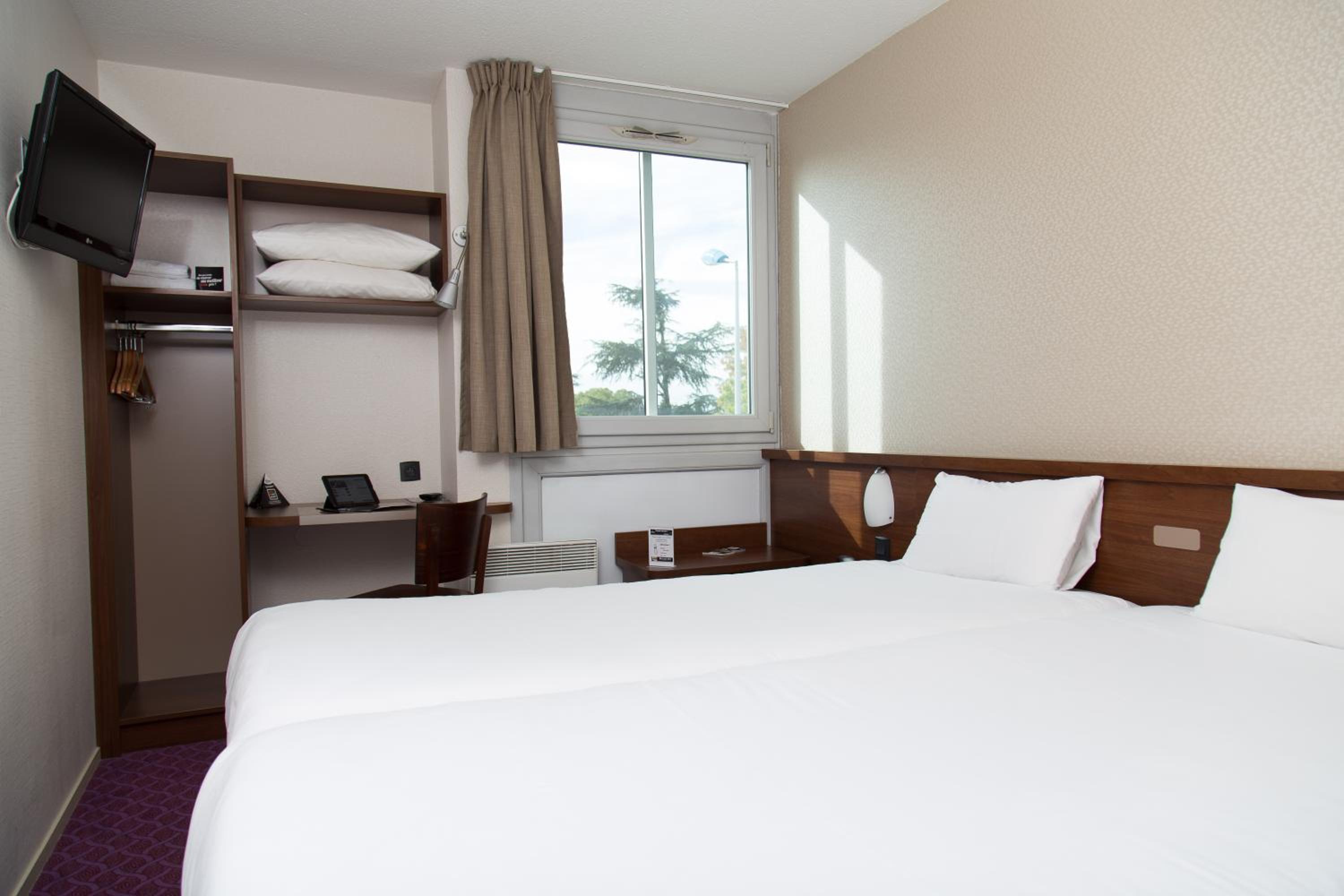 Comfort Twin Room - Photo 5