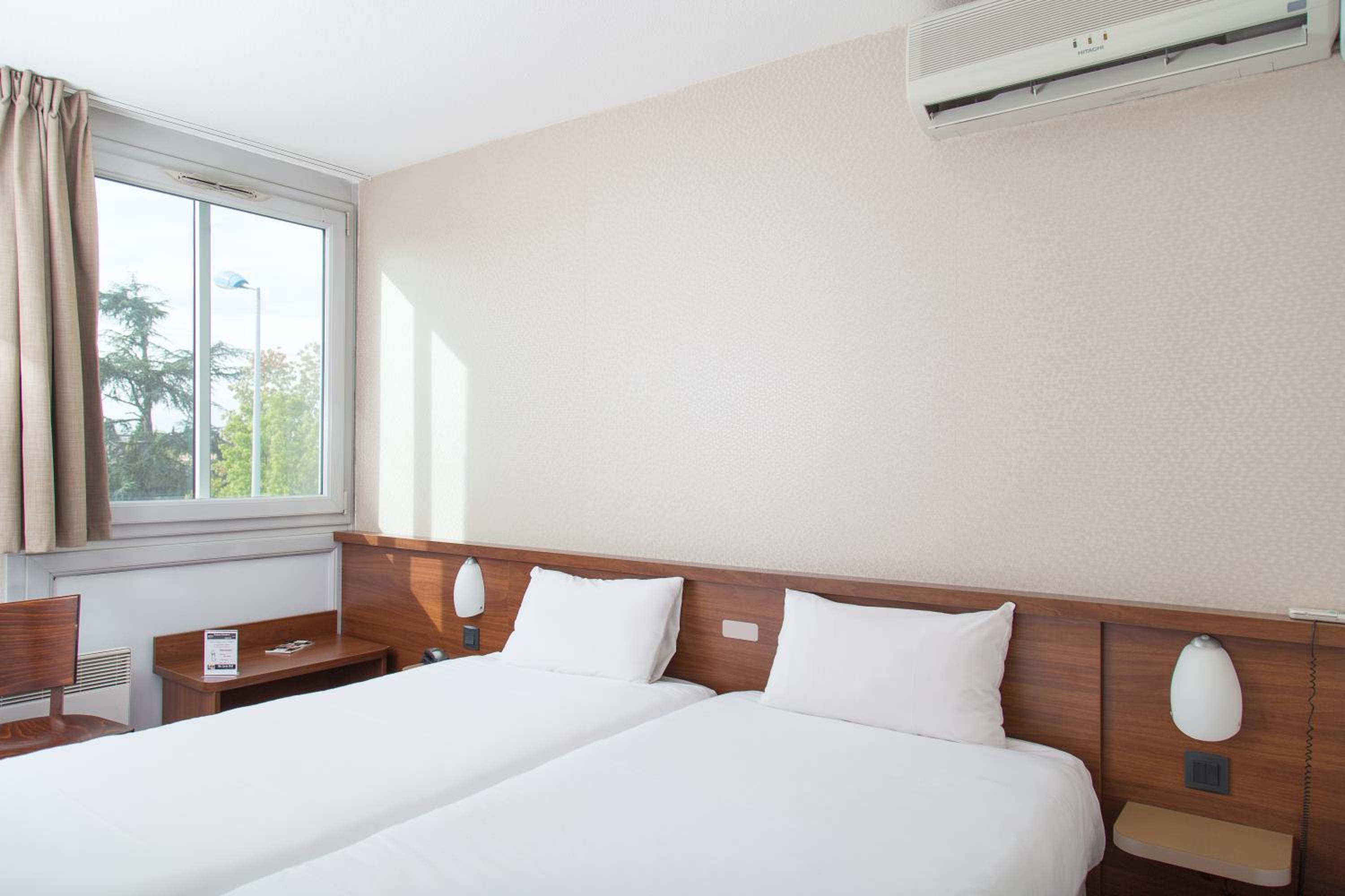 Comfort Twin Room - Photo 7
