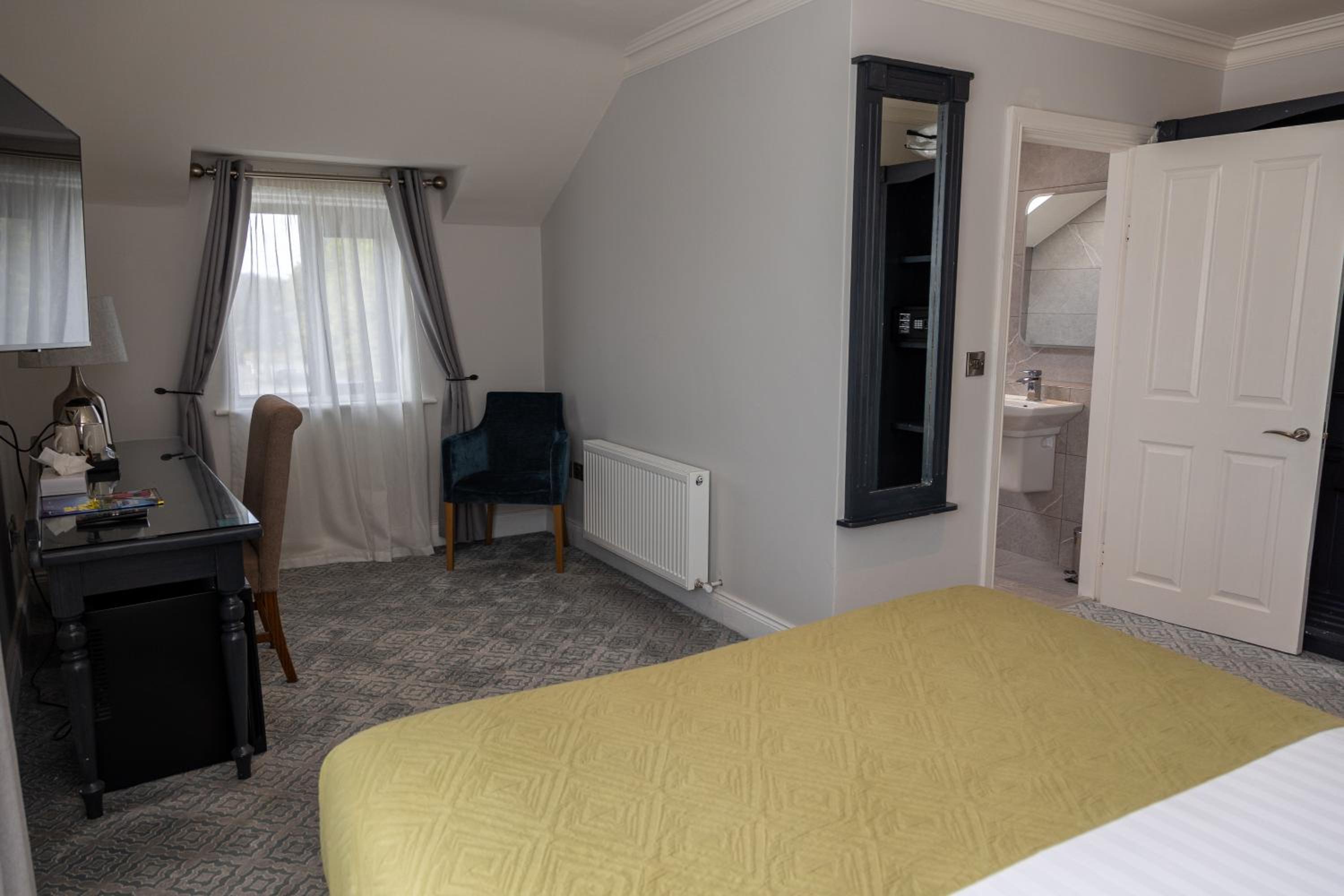 Double Room - Photo 1