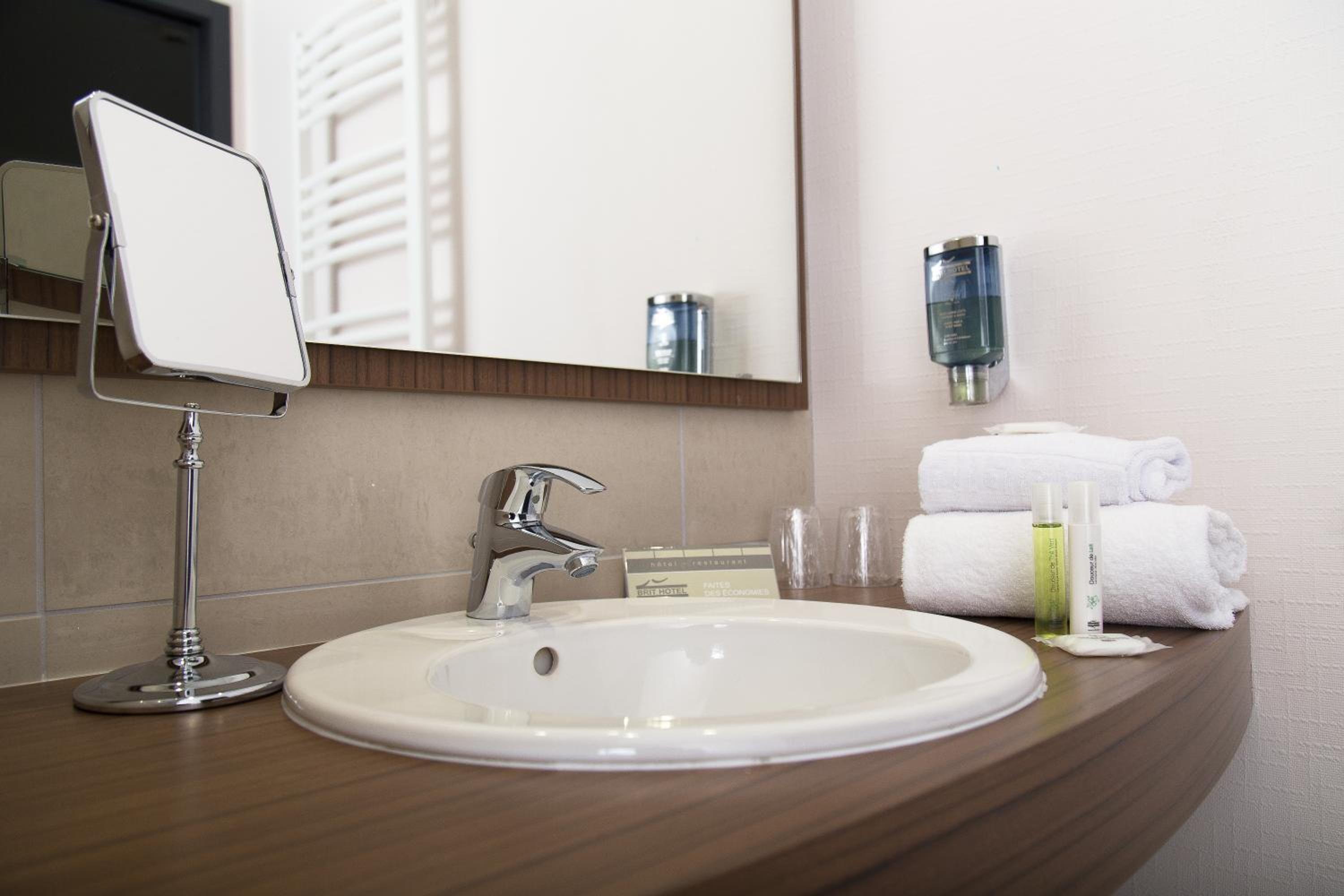 Business Suite - Photo 4