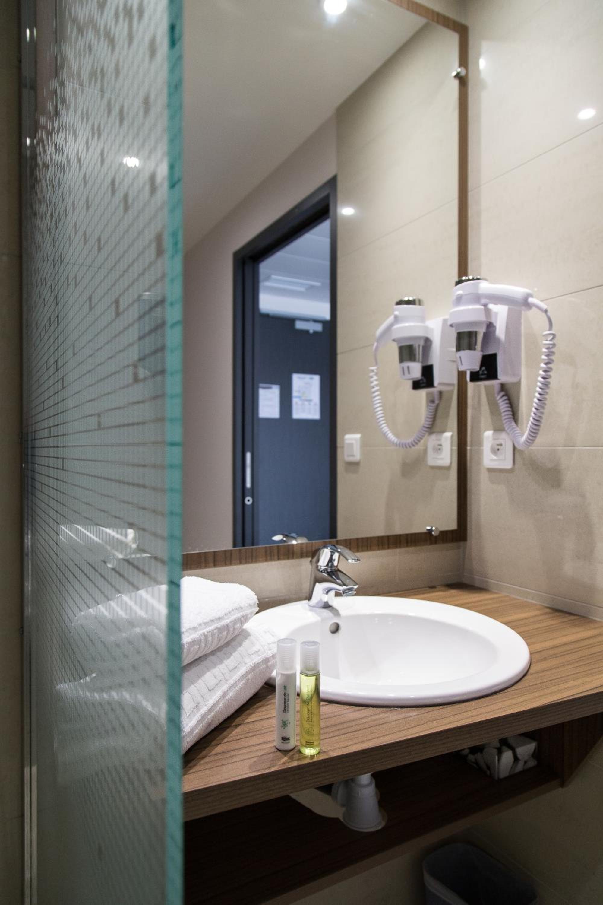 Superior Double Room - Photo 4