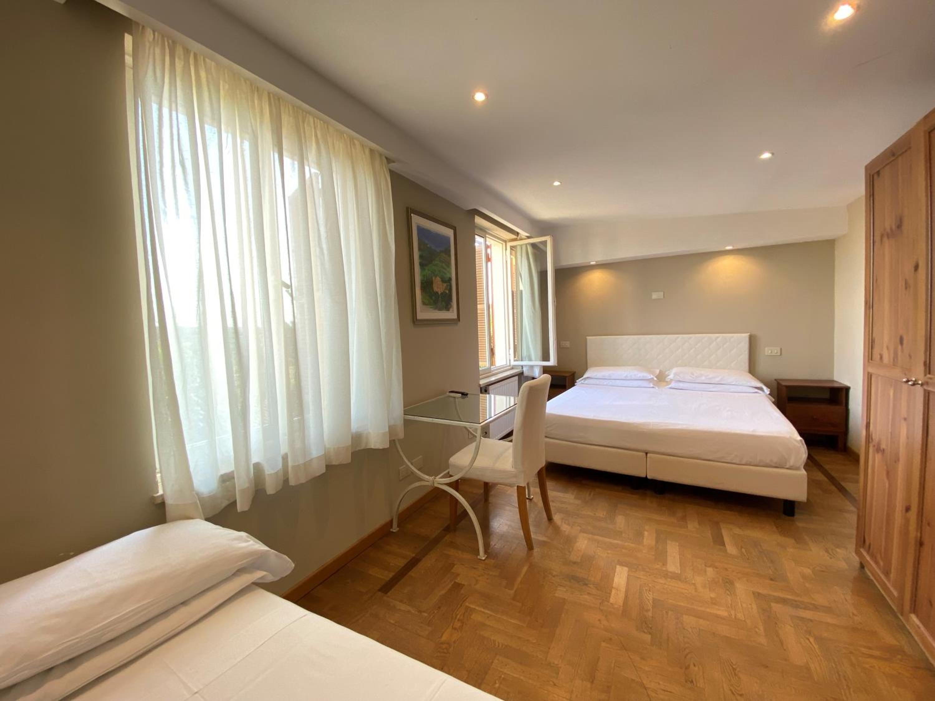 Triple Room photo 2