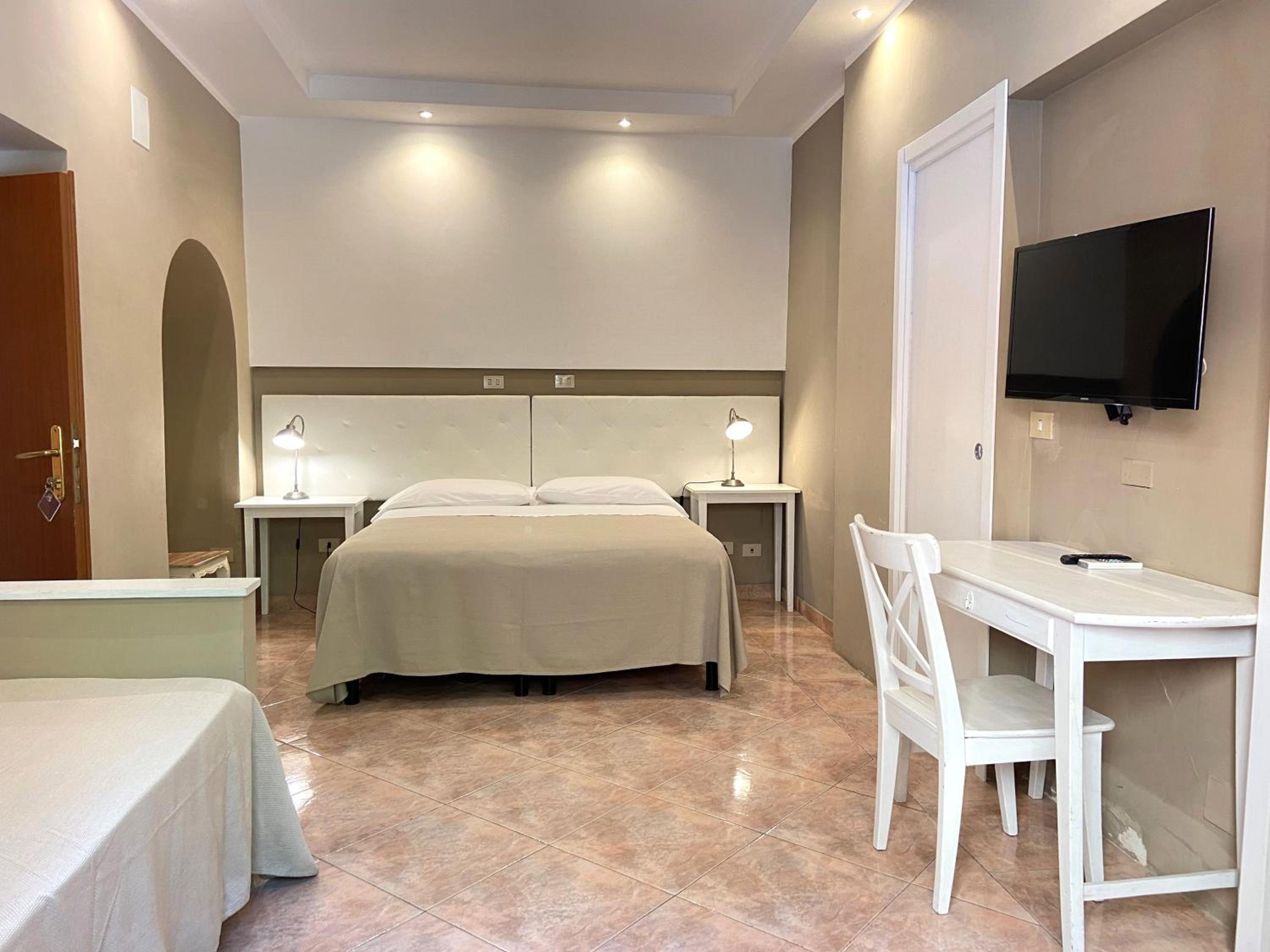 Triple Room photo 3