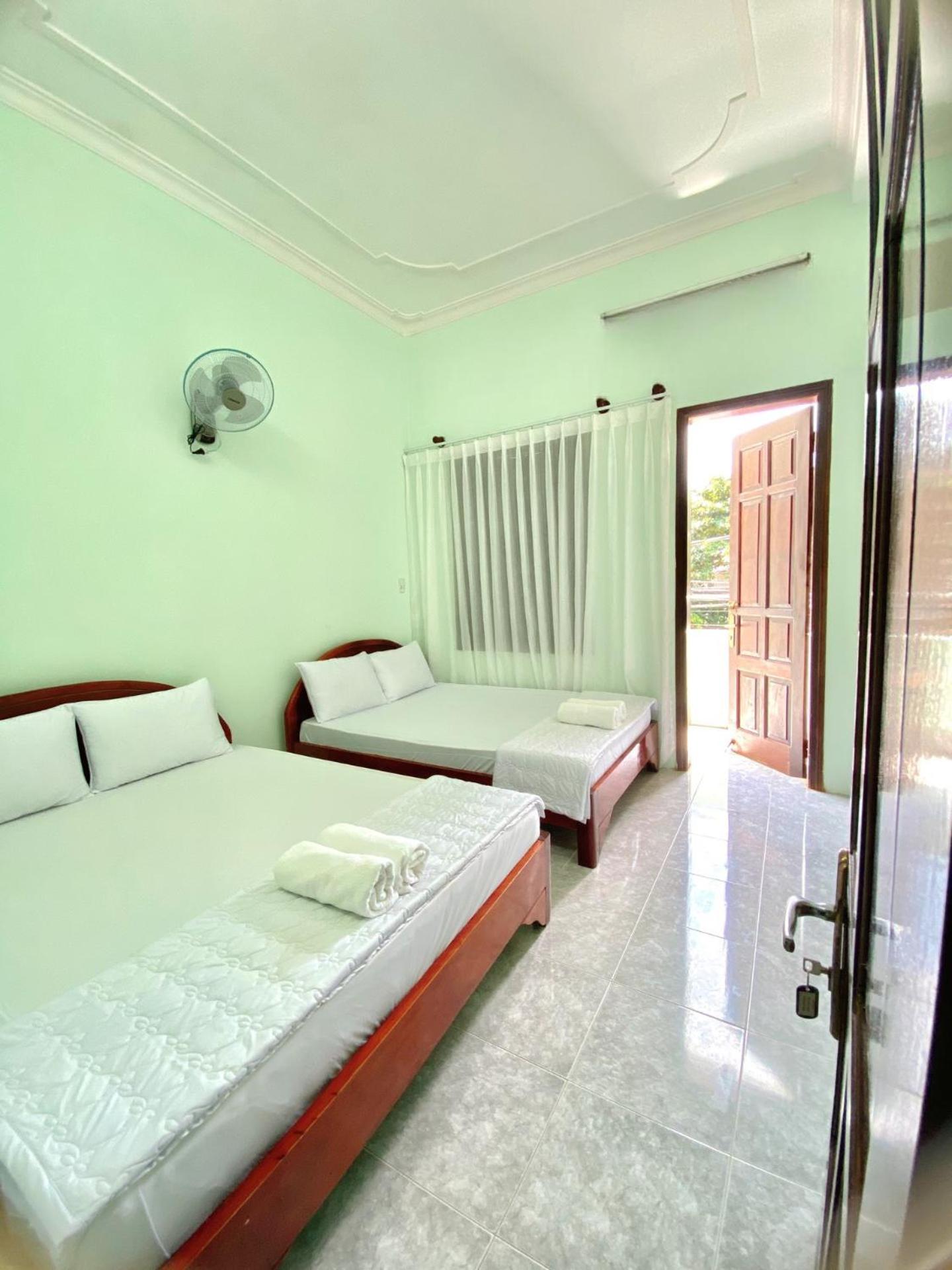 Deluxe Double Room with Balcony photo 1