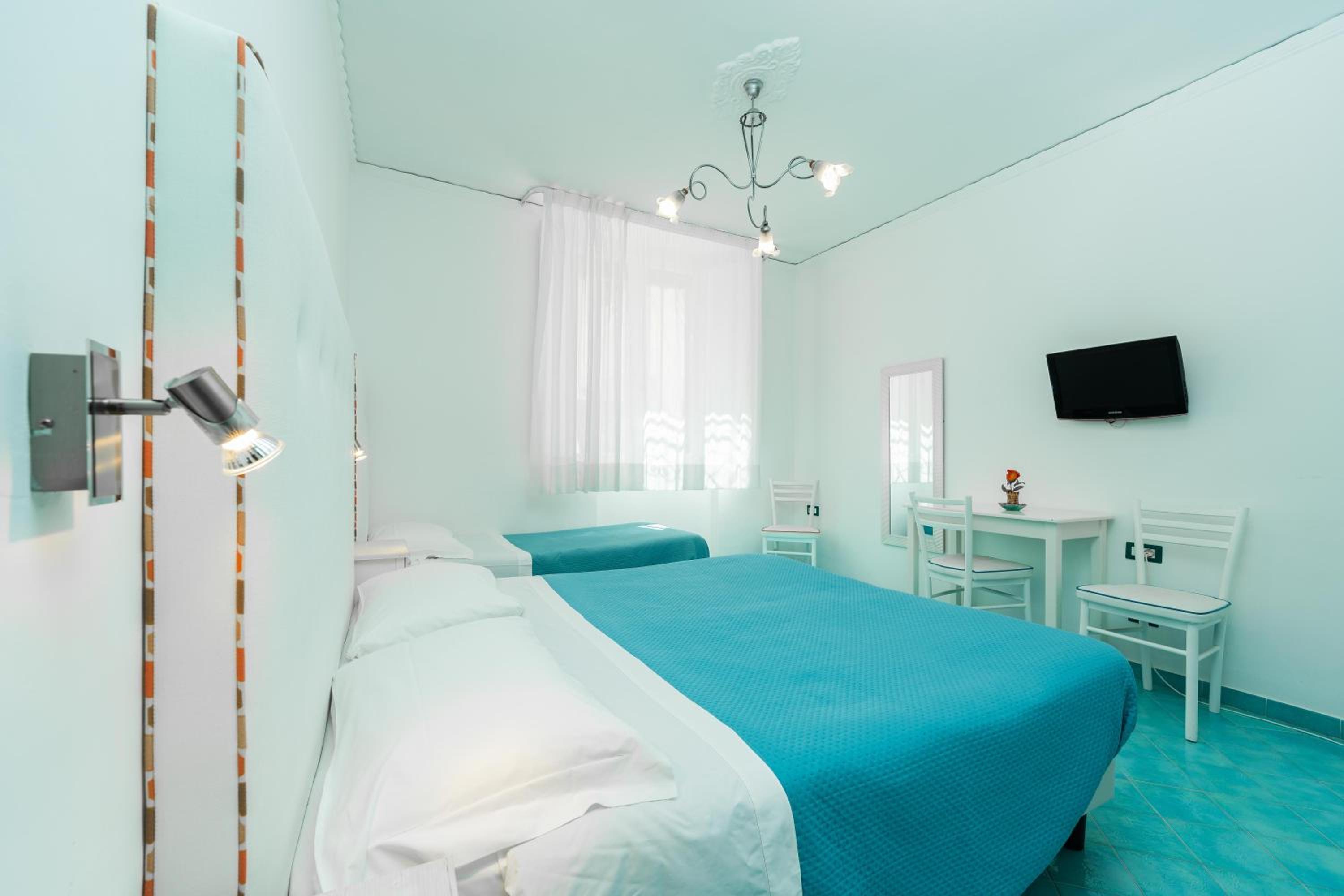 Basic Triple Room - Photo 8