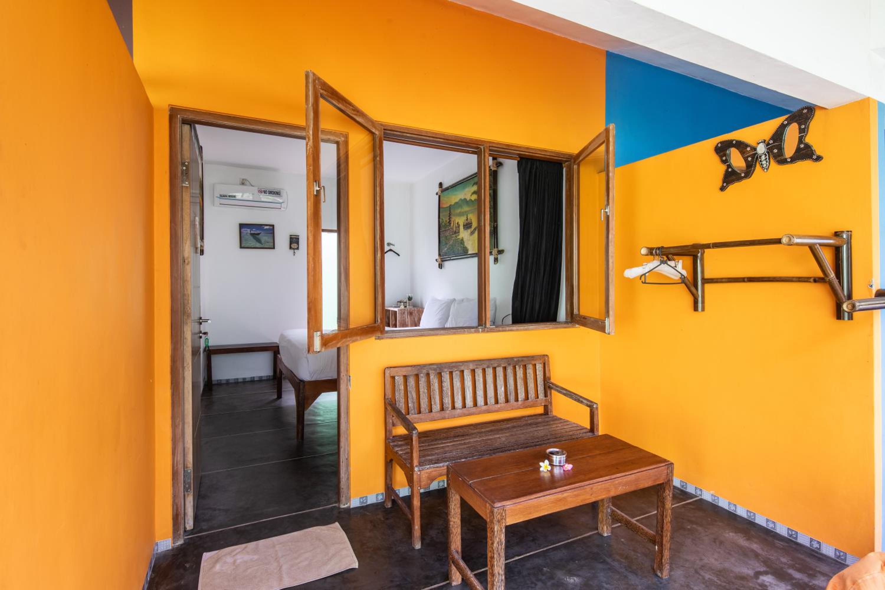 Double Room with Garden View - Photo 13
