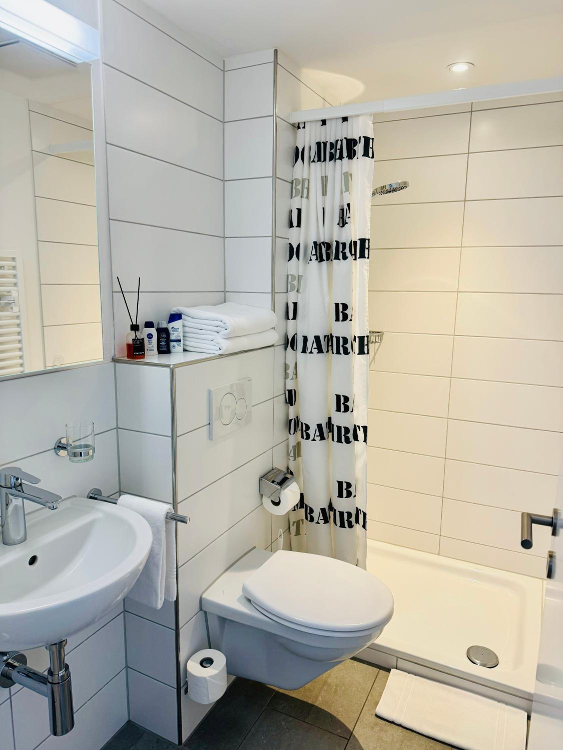 Double Room with Private Bathroom photo 3
