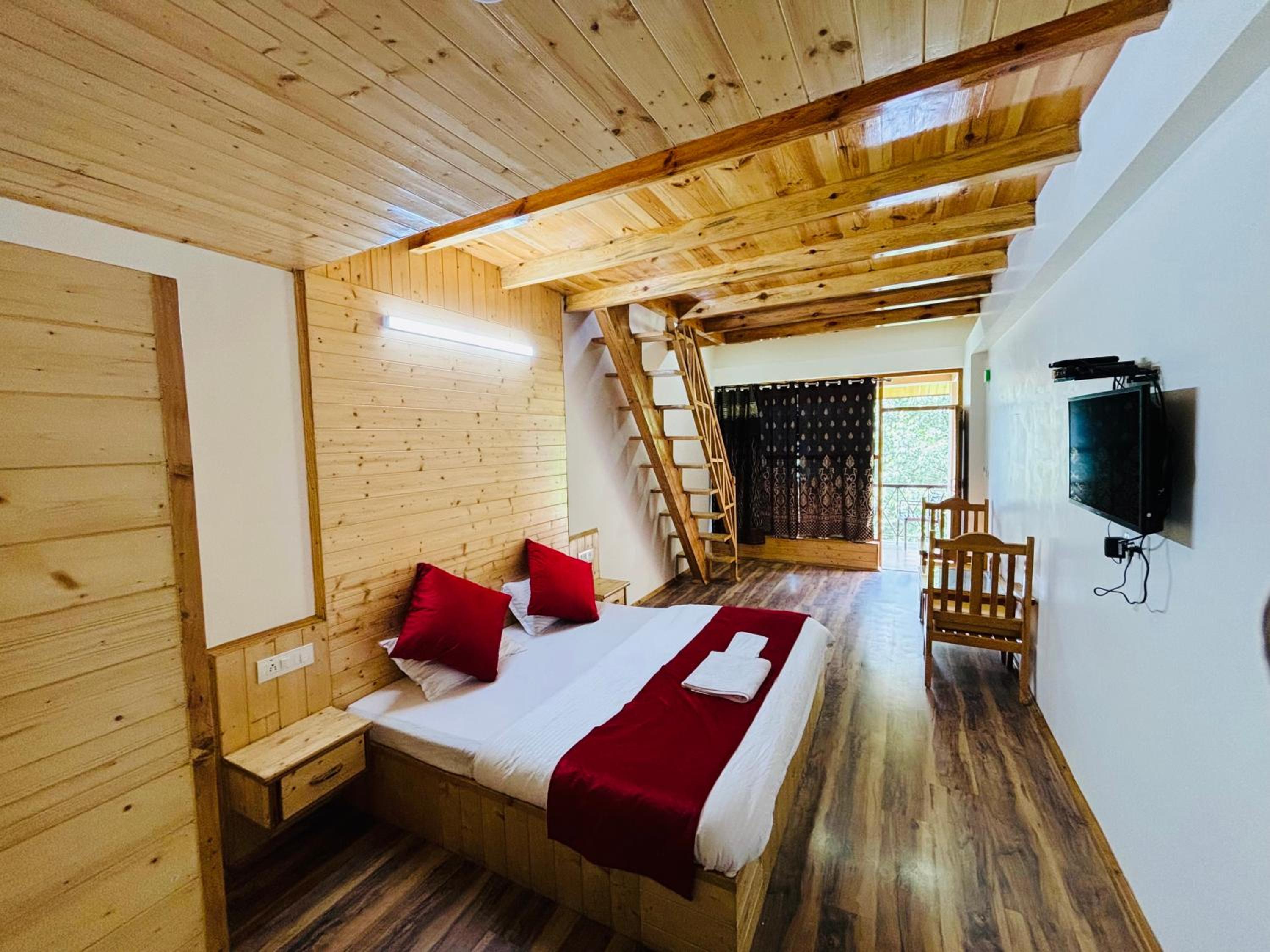 Duplex Quadruple Room