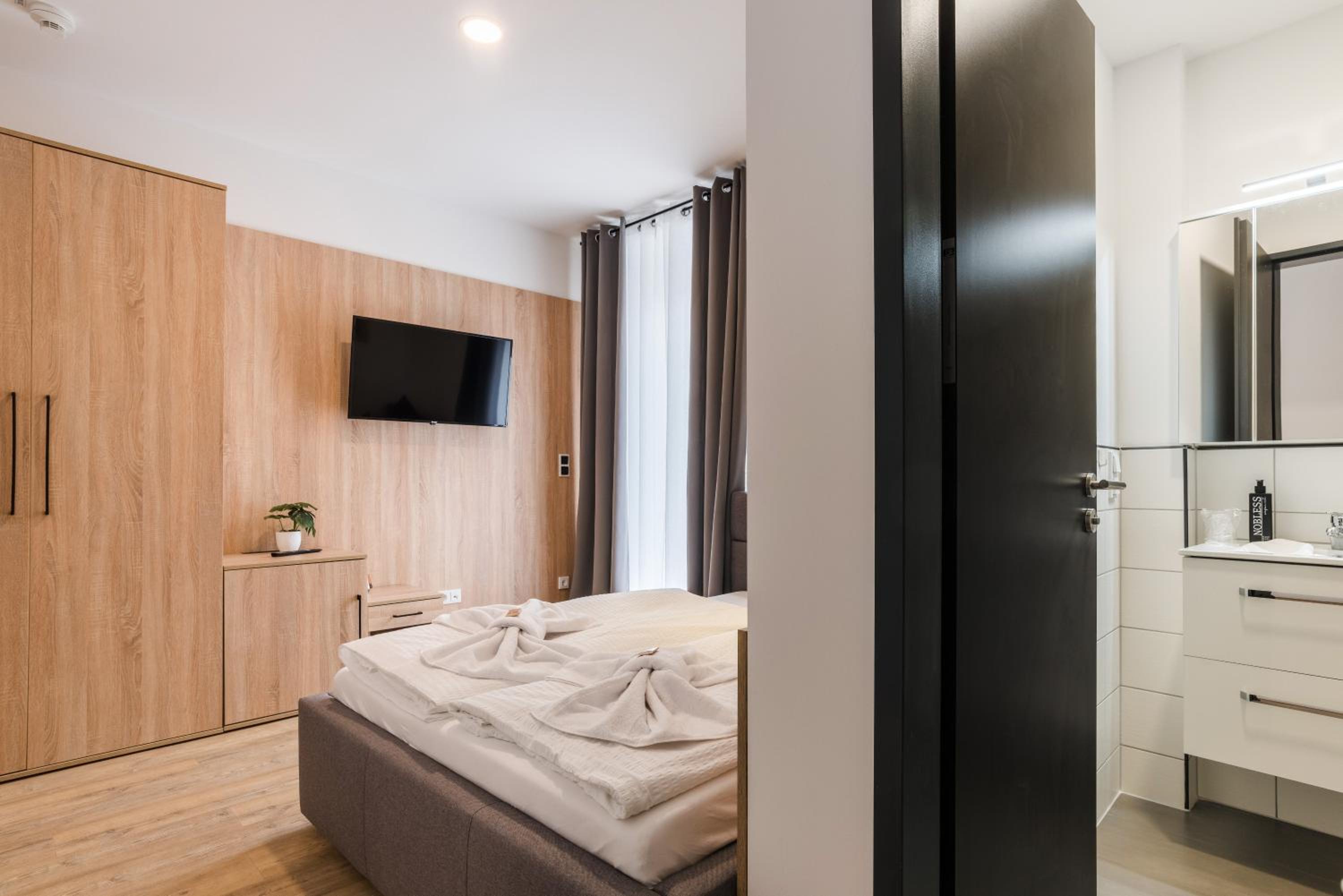 Double Room with Terrace