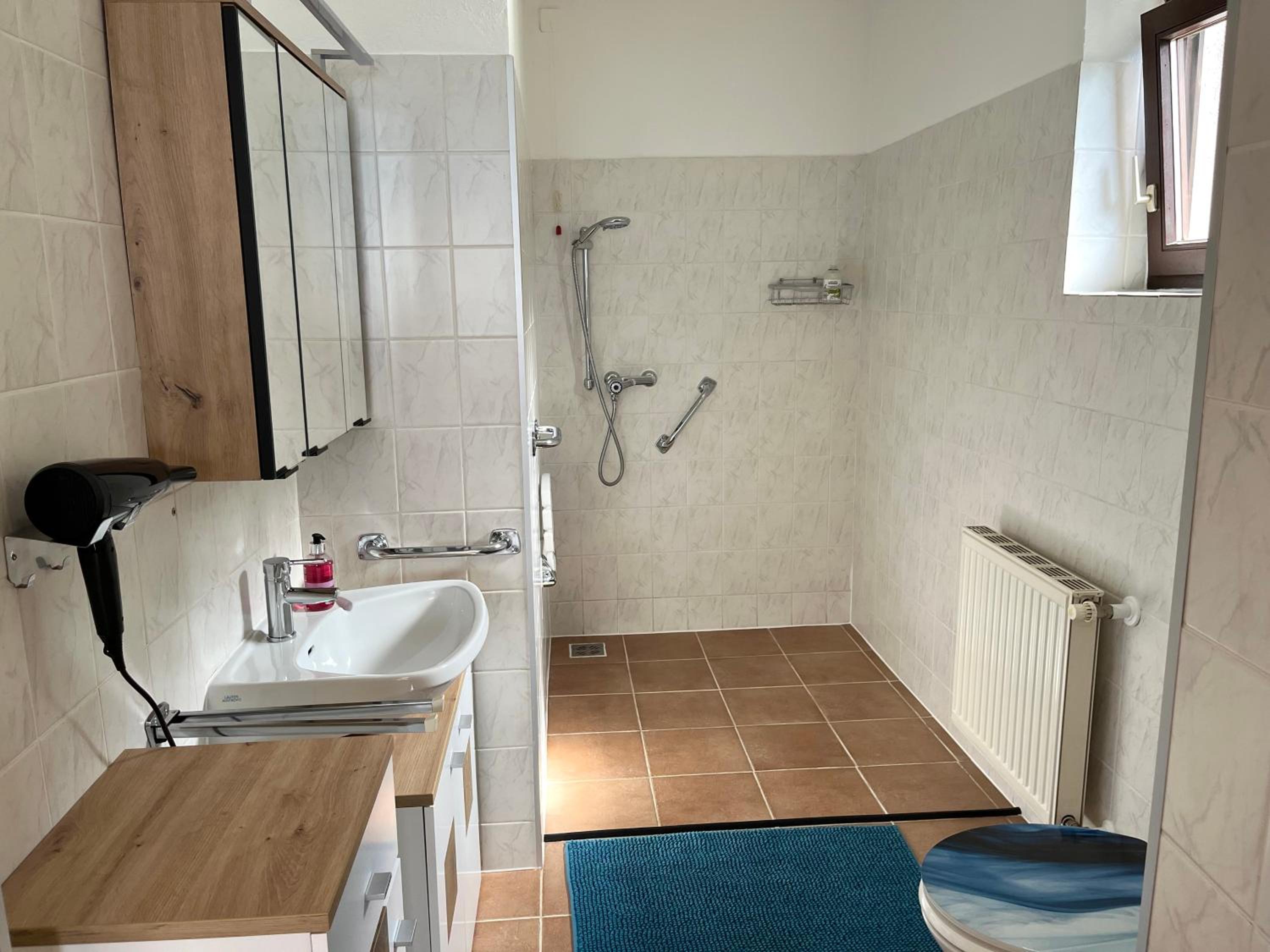 Deluxe Double Room with Balcony photo 2