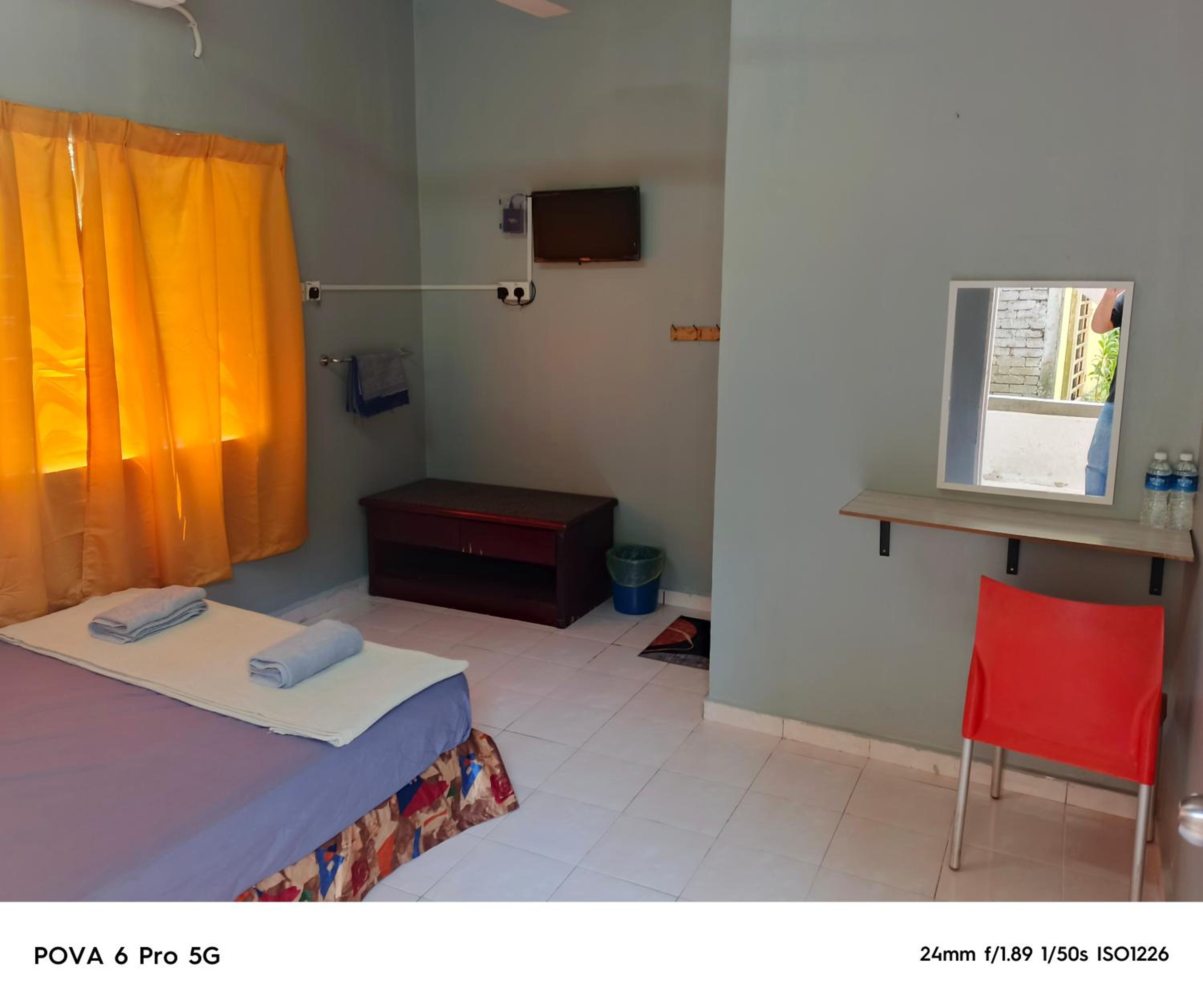 Standard Double or Twin Room photo 1