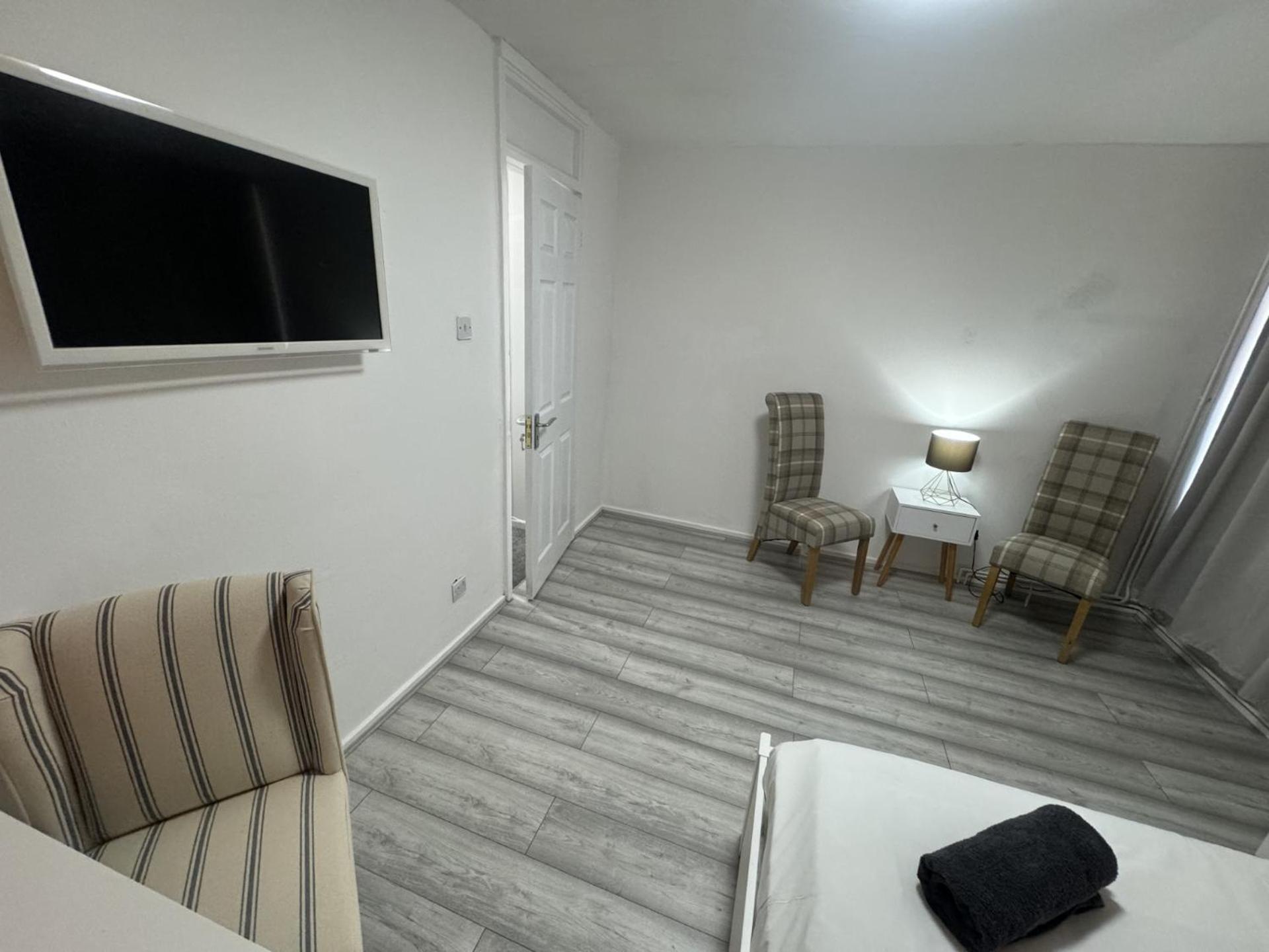 Deluxe Single Room photo 3