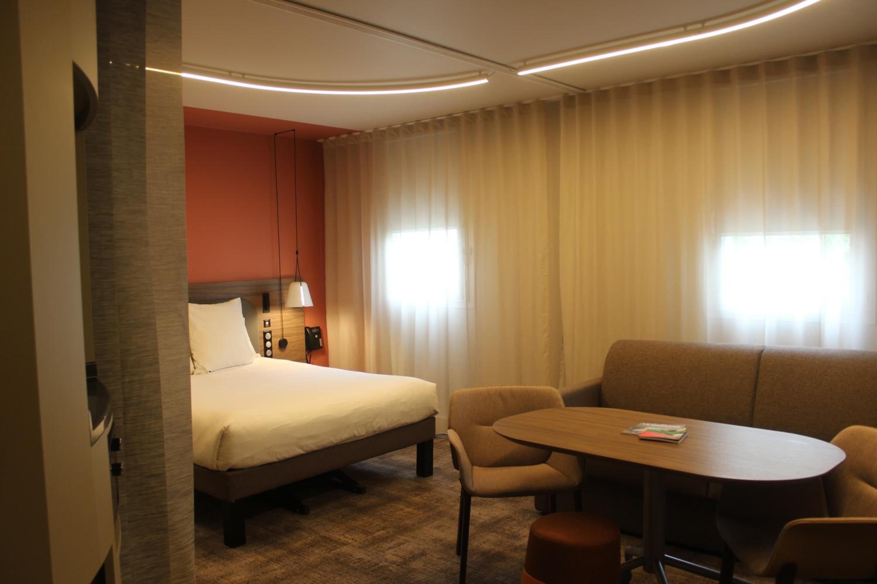 Premium Superior Room with One Double Bed photo 3