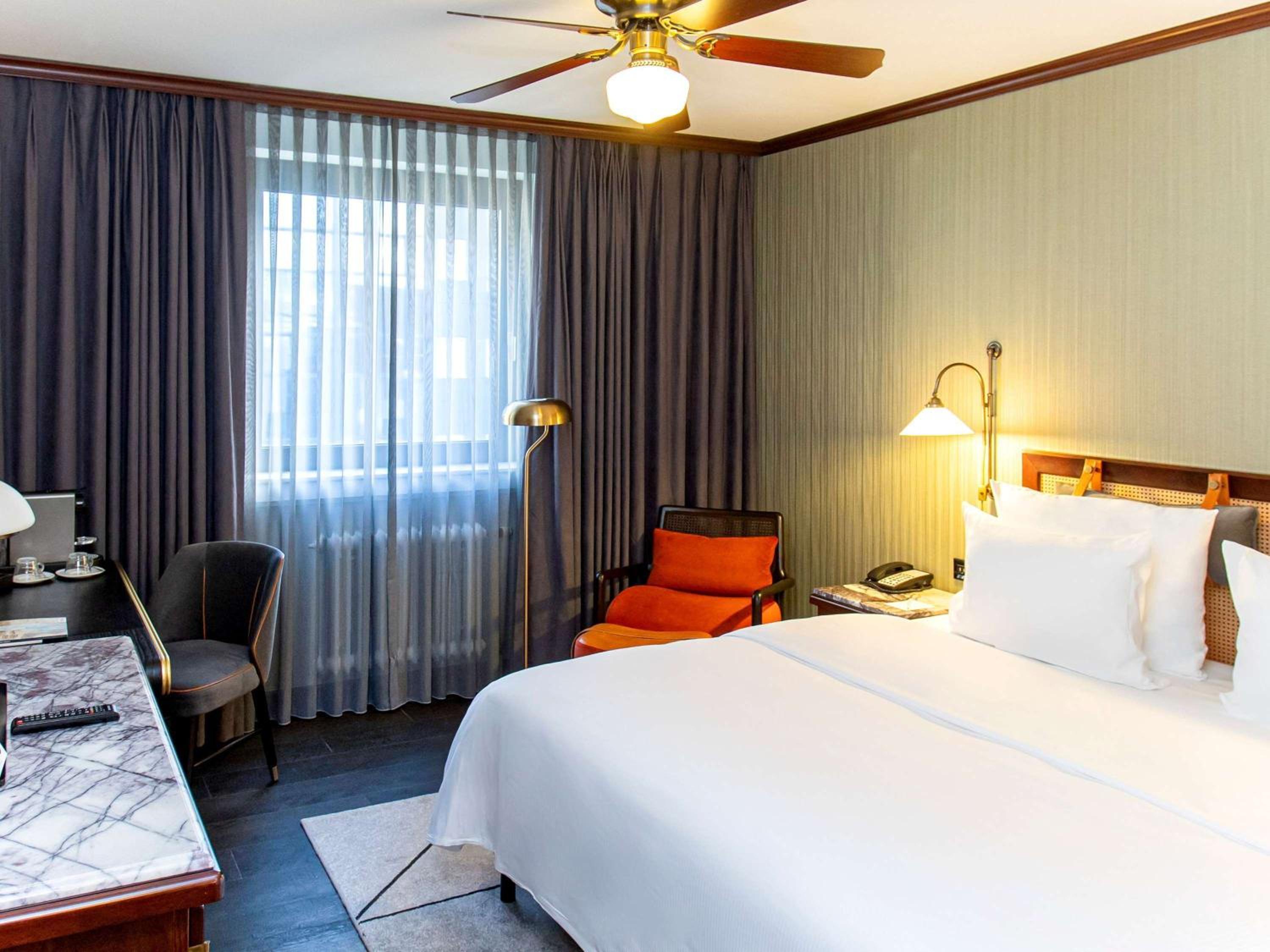 Executive Double Room - Photo 8