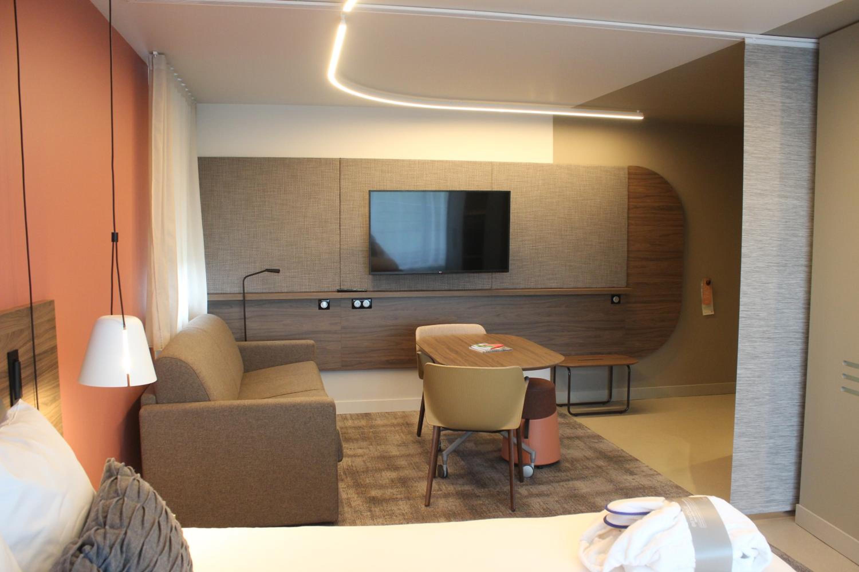 Executive Studio photo 3