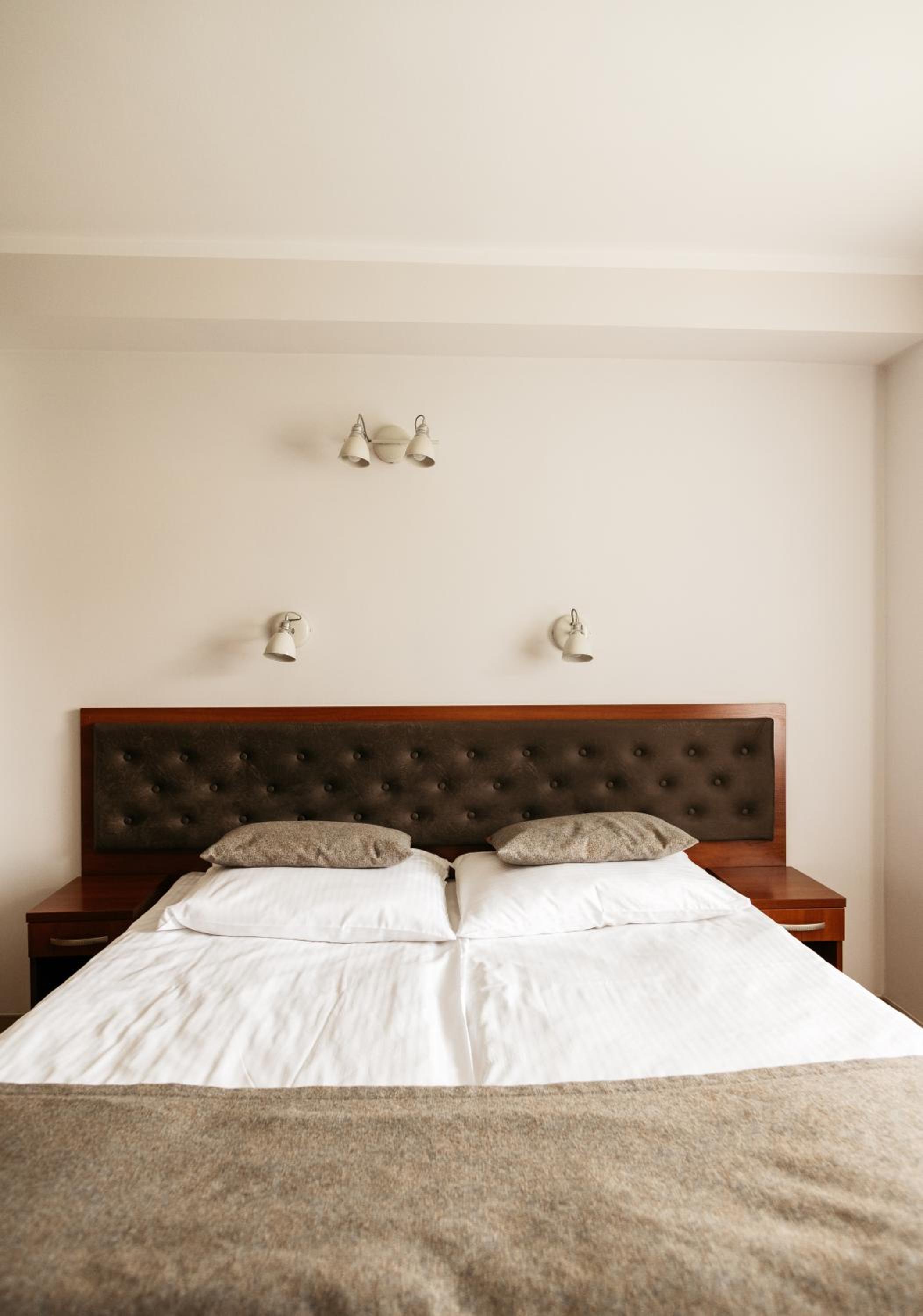 Double Room - Photo 1