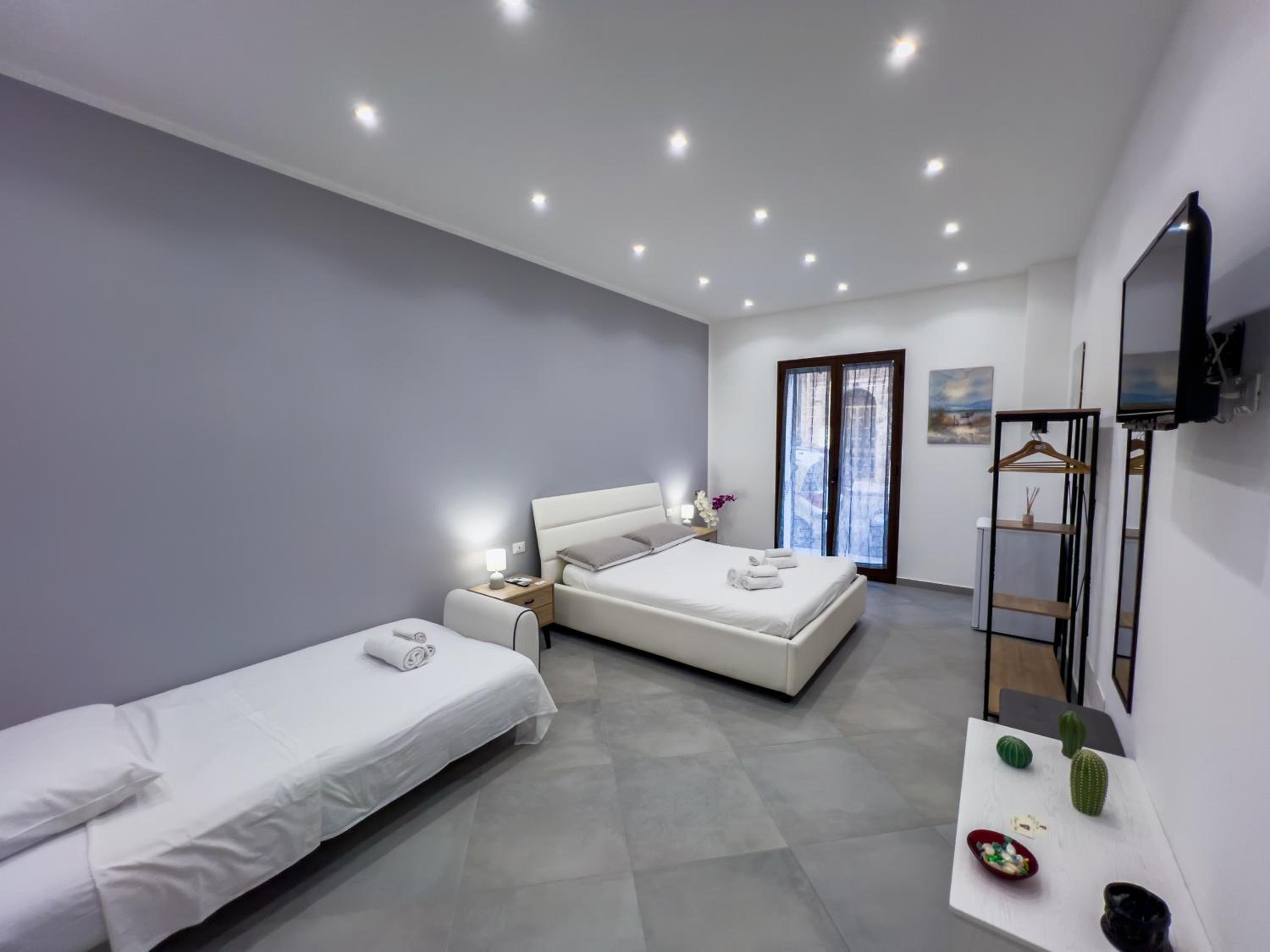 Triple Room with Private Bathroom