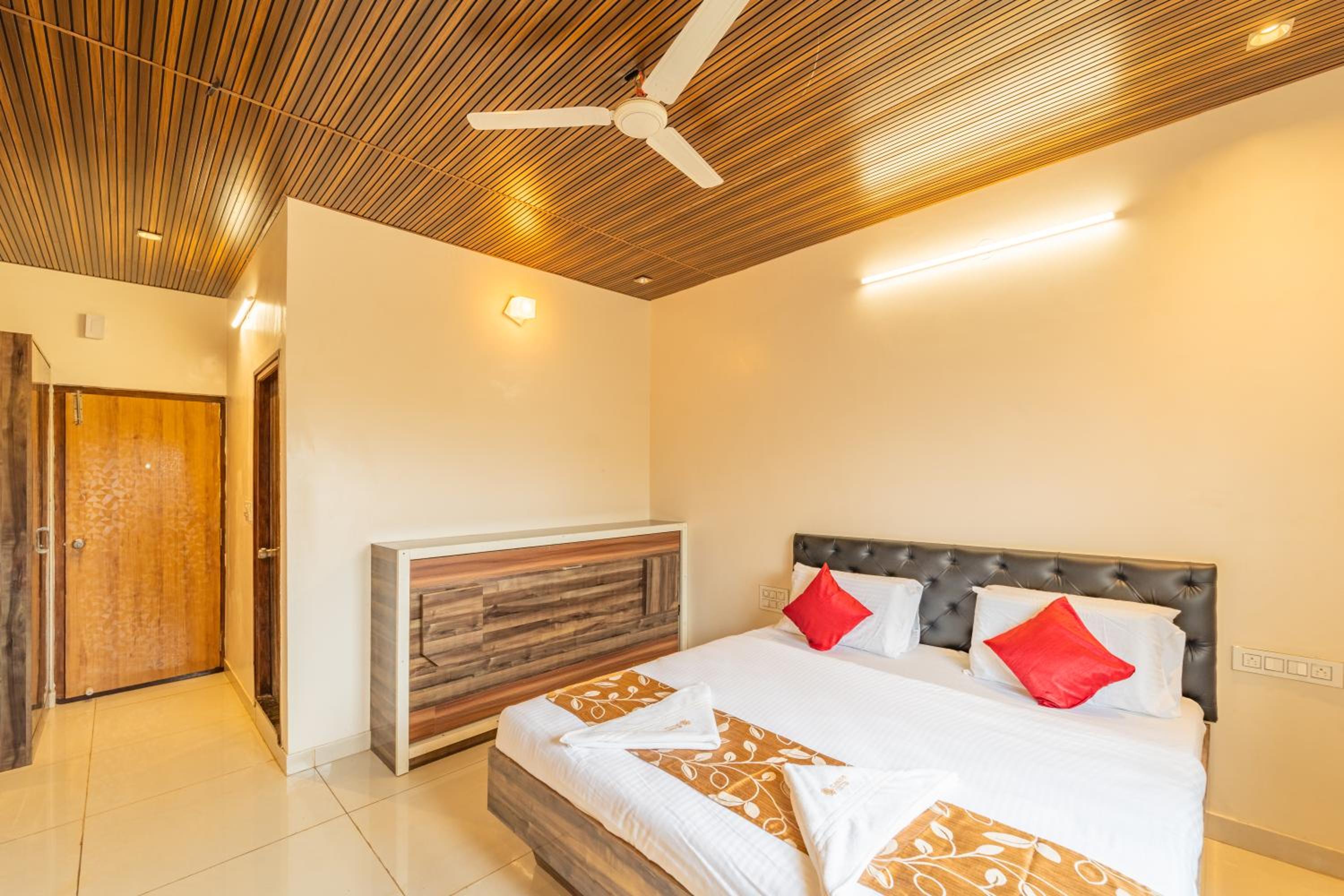 Triple Room with Terrace