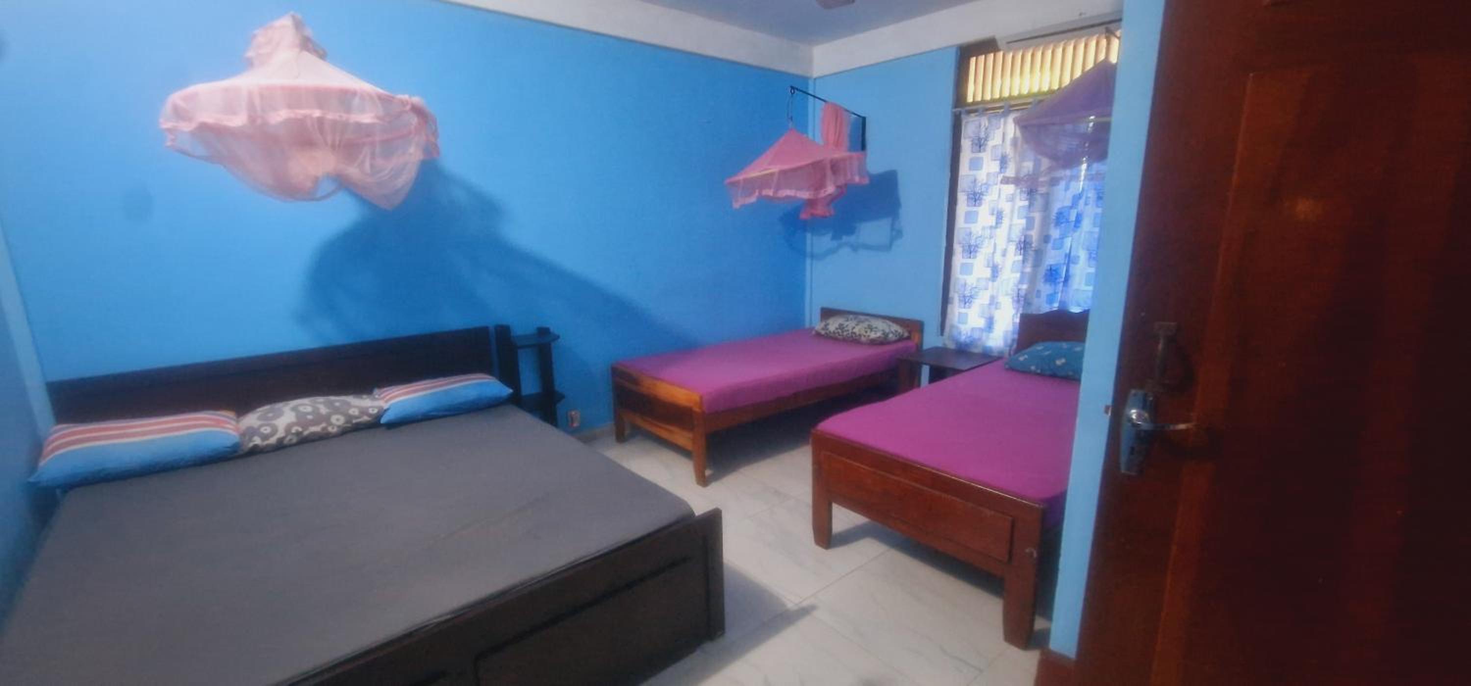 Triple Room with Private Bathroom photo 2