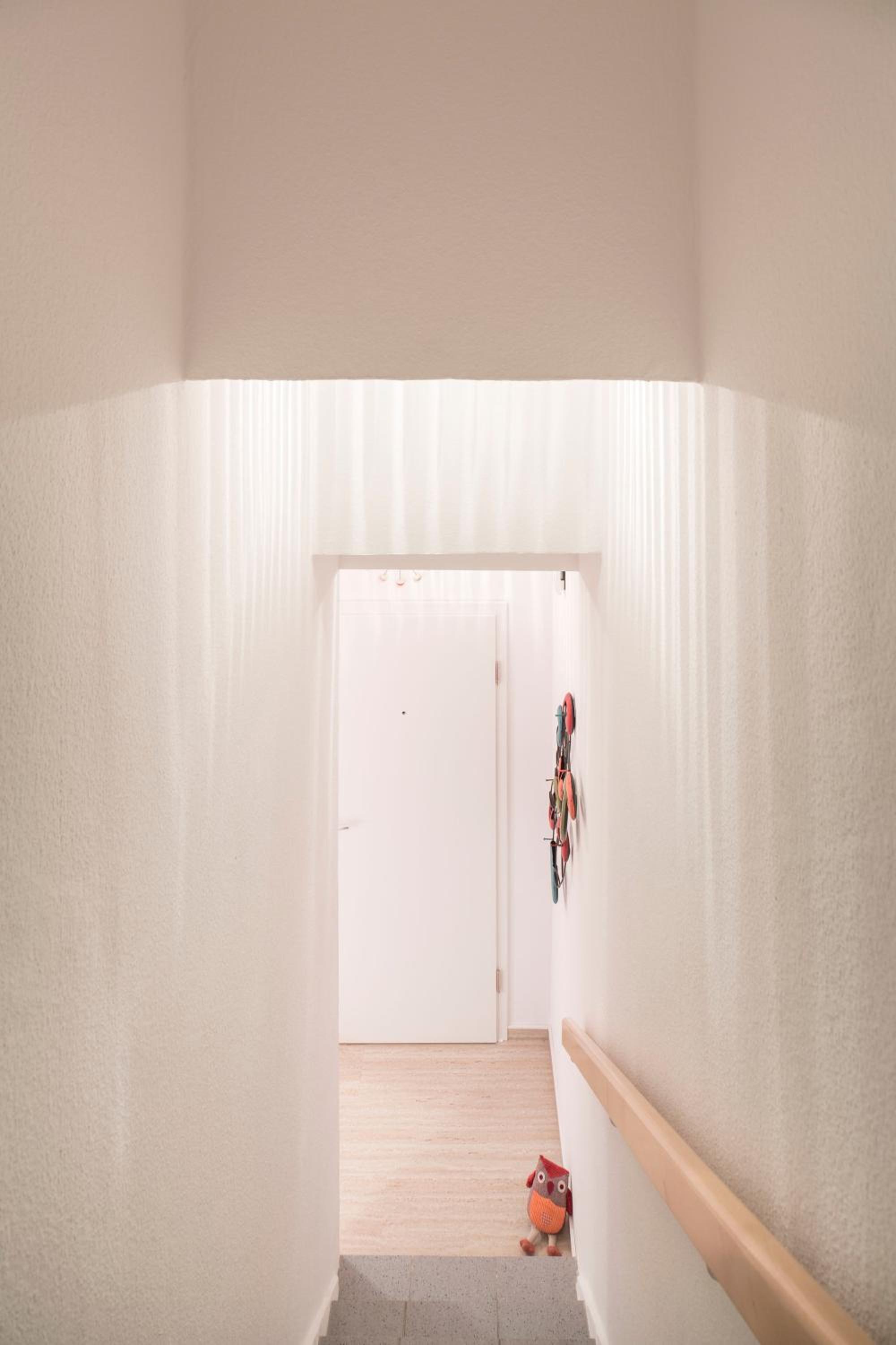 One-Bedroom Apartment - Split Level  - Koten - Photo 4