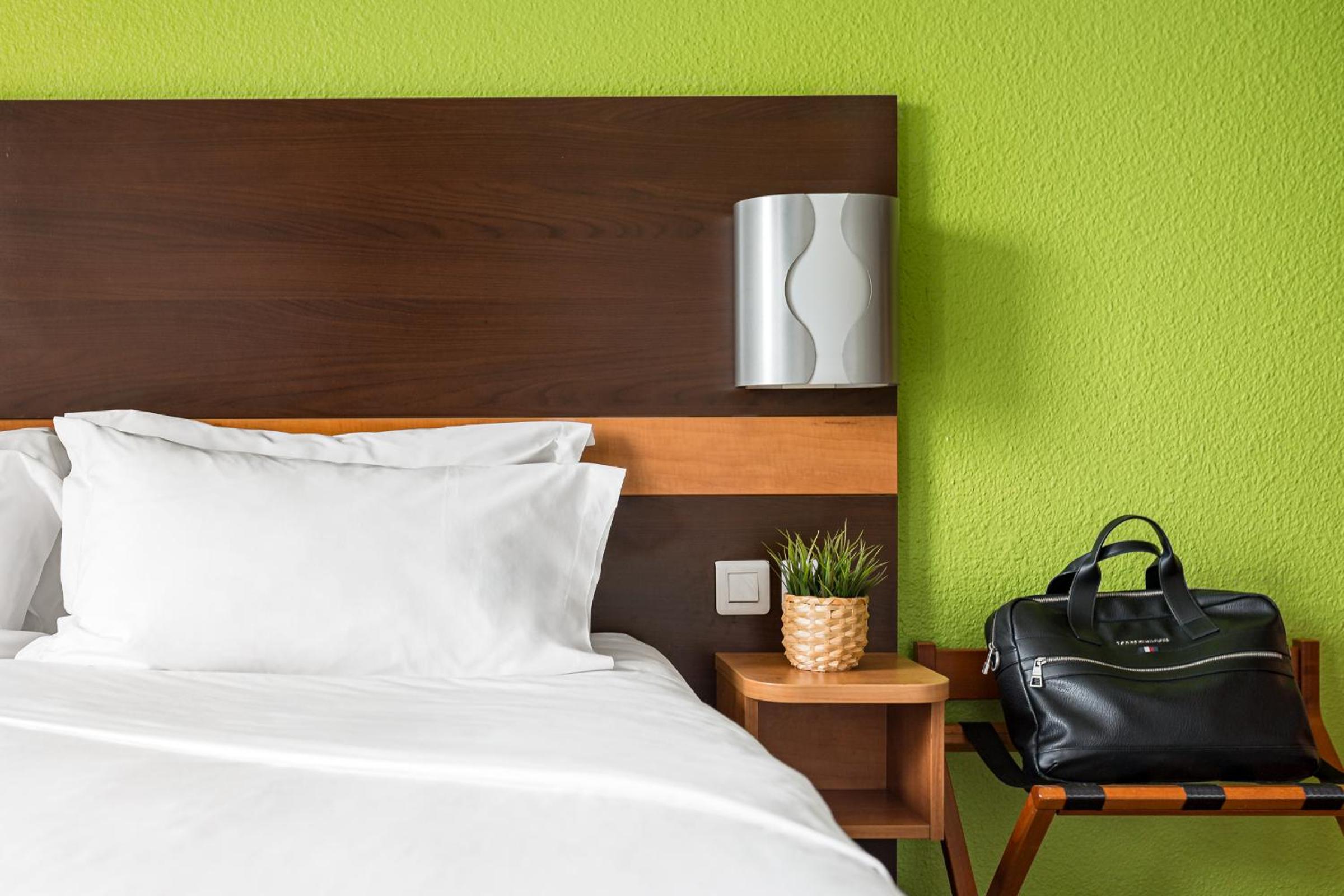 Standard Double Room - Photo 3