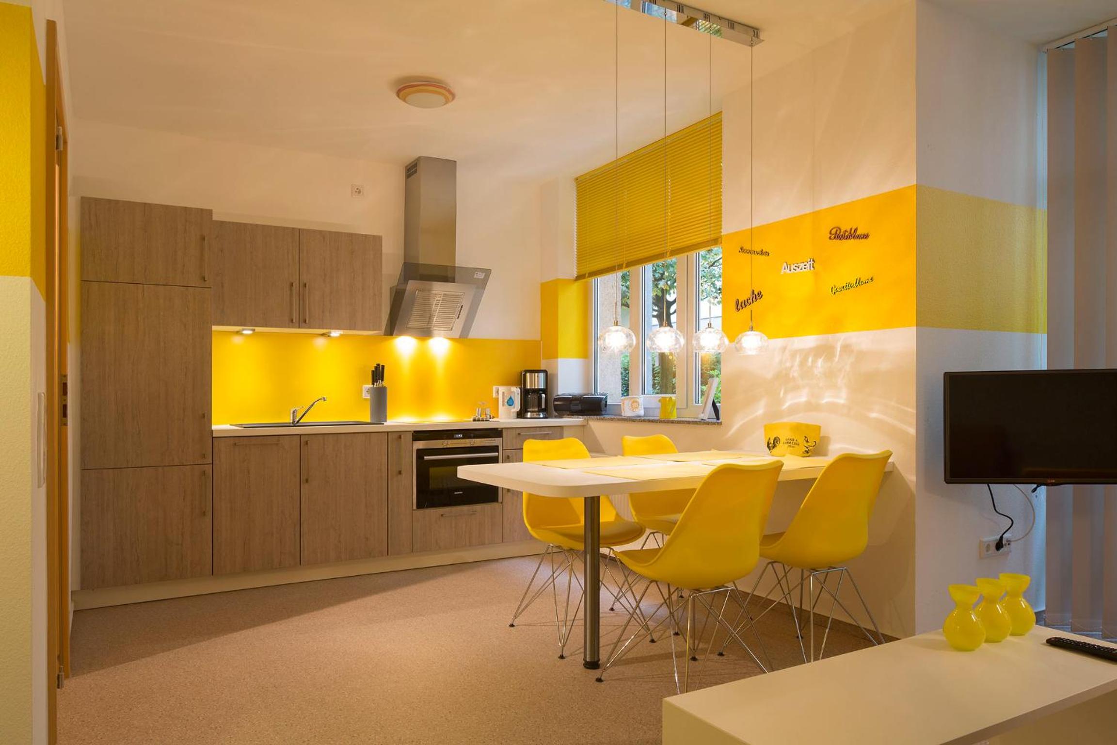Apartment - Split Level photo 3