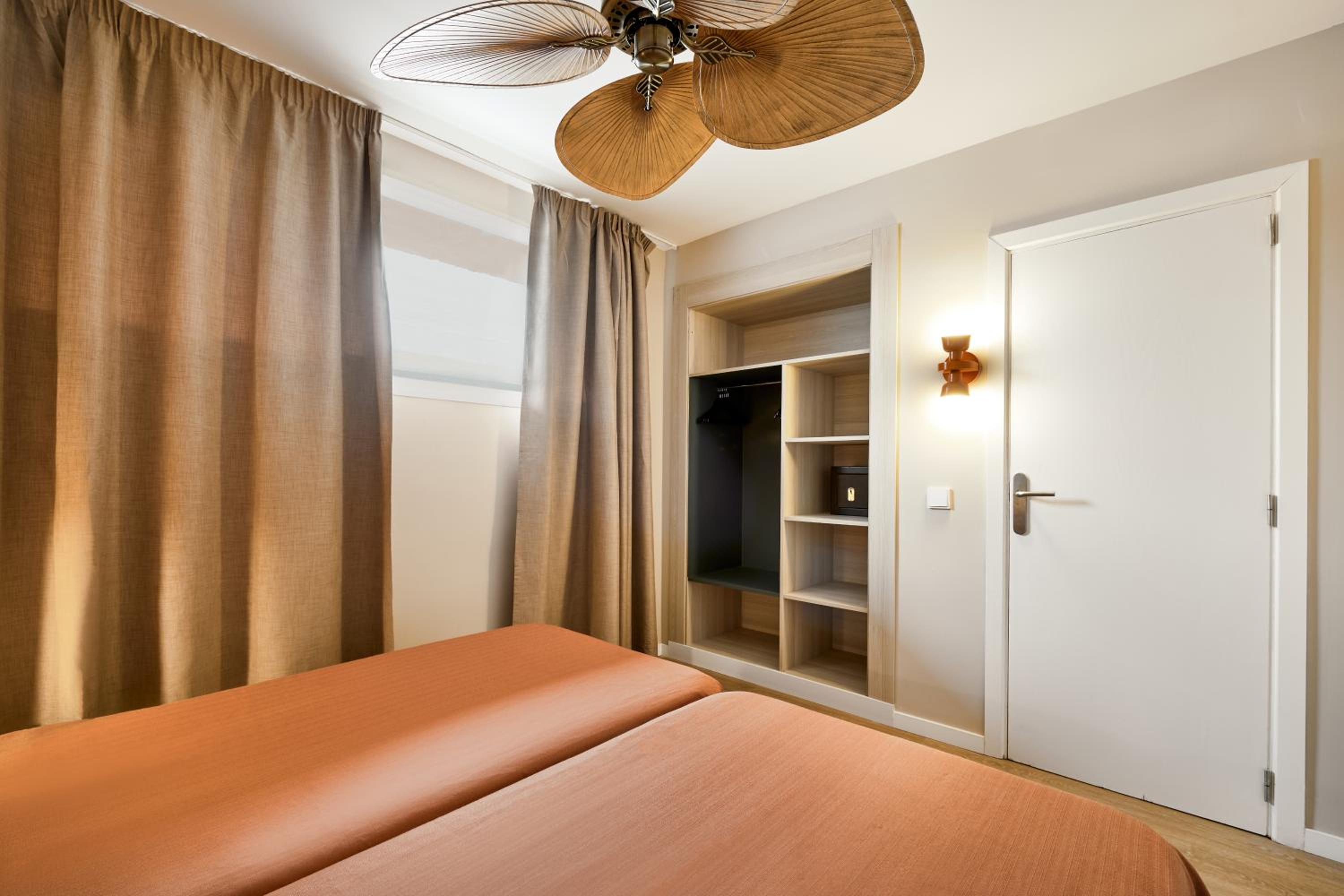 Two-Bedroom Suite with Unlimited Brunch (3 Adults + 1 Child)