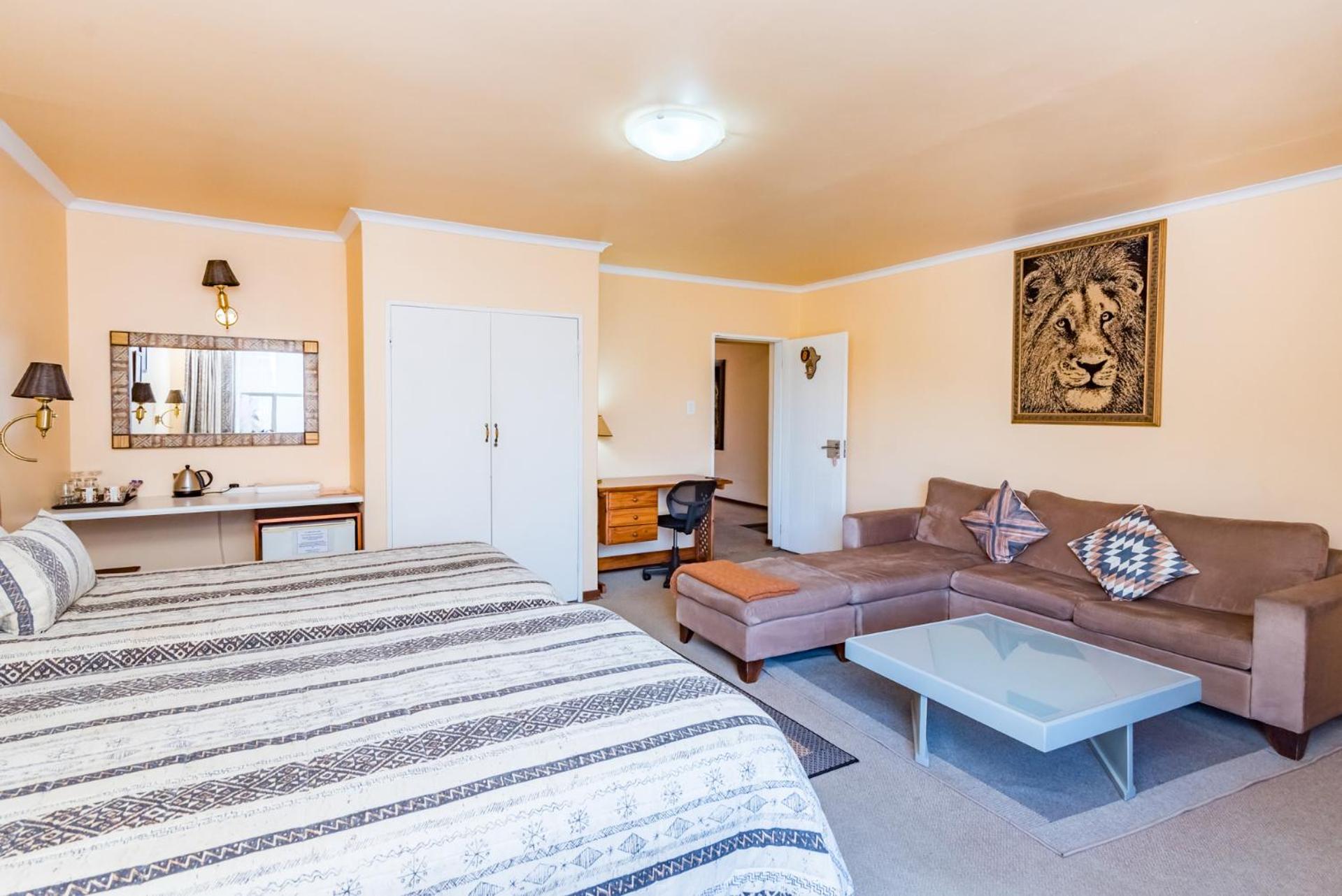 Double or Twin Room - Photo 7