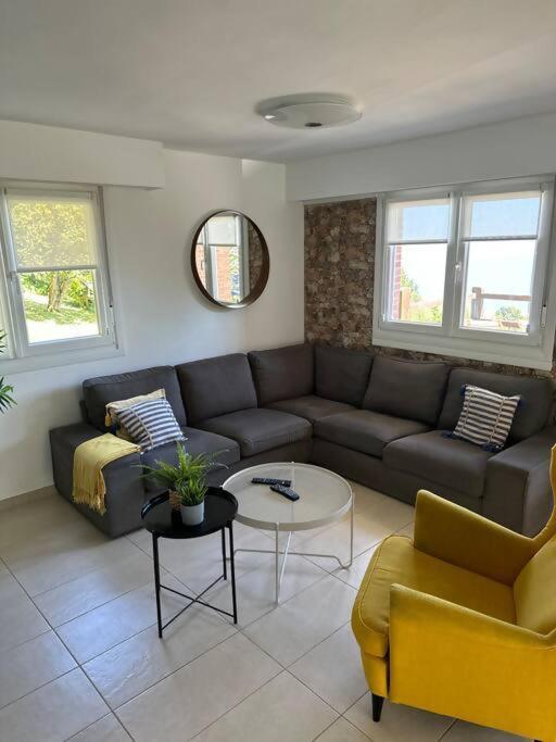 Casa de tres habitaciones