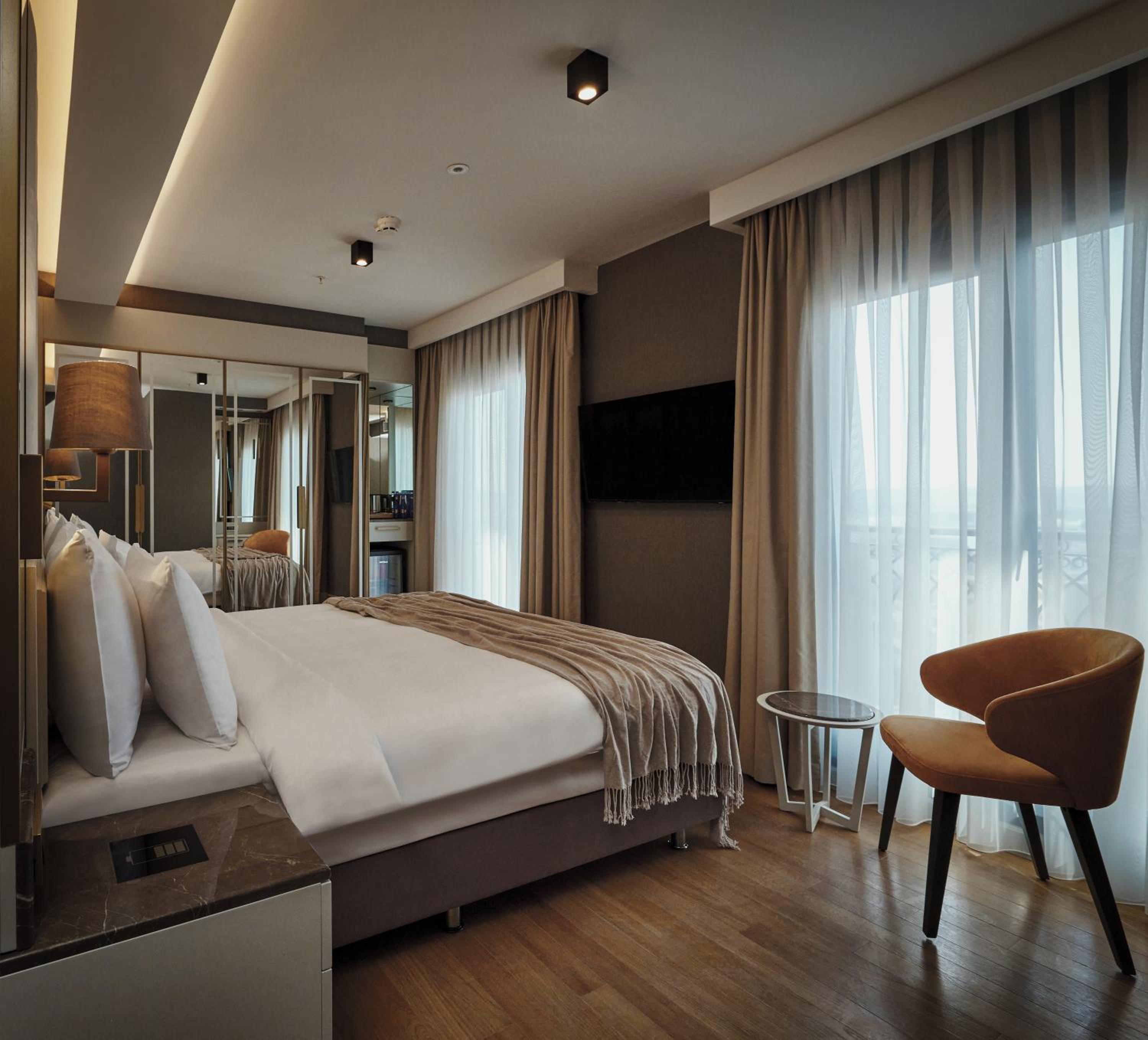 Superior Double or Twin Room with Sea View photo 3