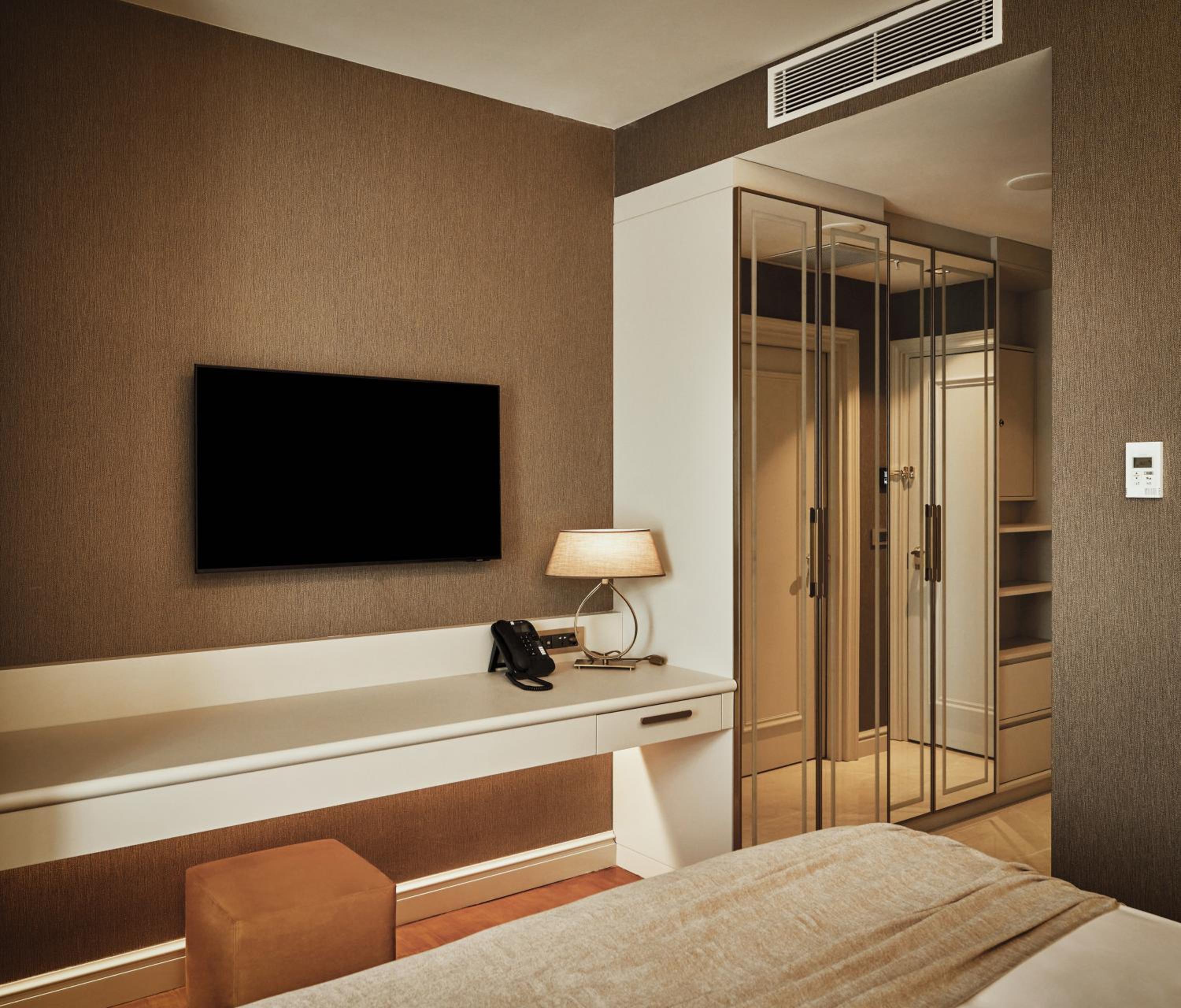 Superior Double or Twin Room with Sea View
