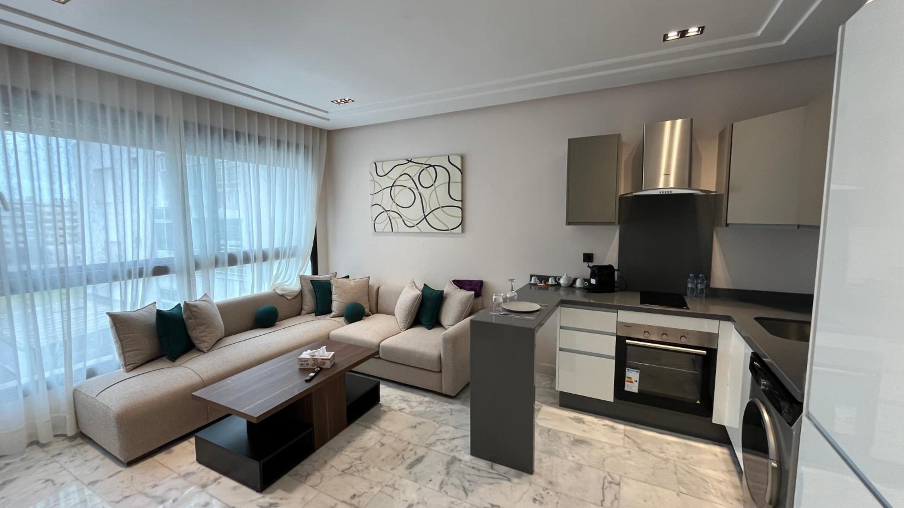 Two-Bedroom Deluxe Apartment with Balcony - Photo 2