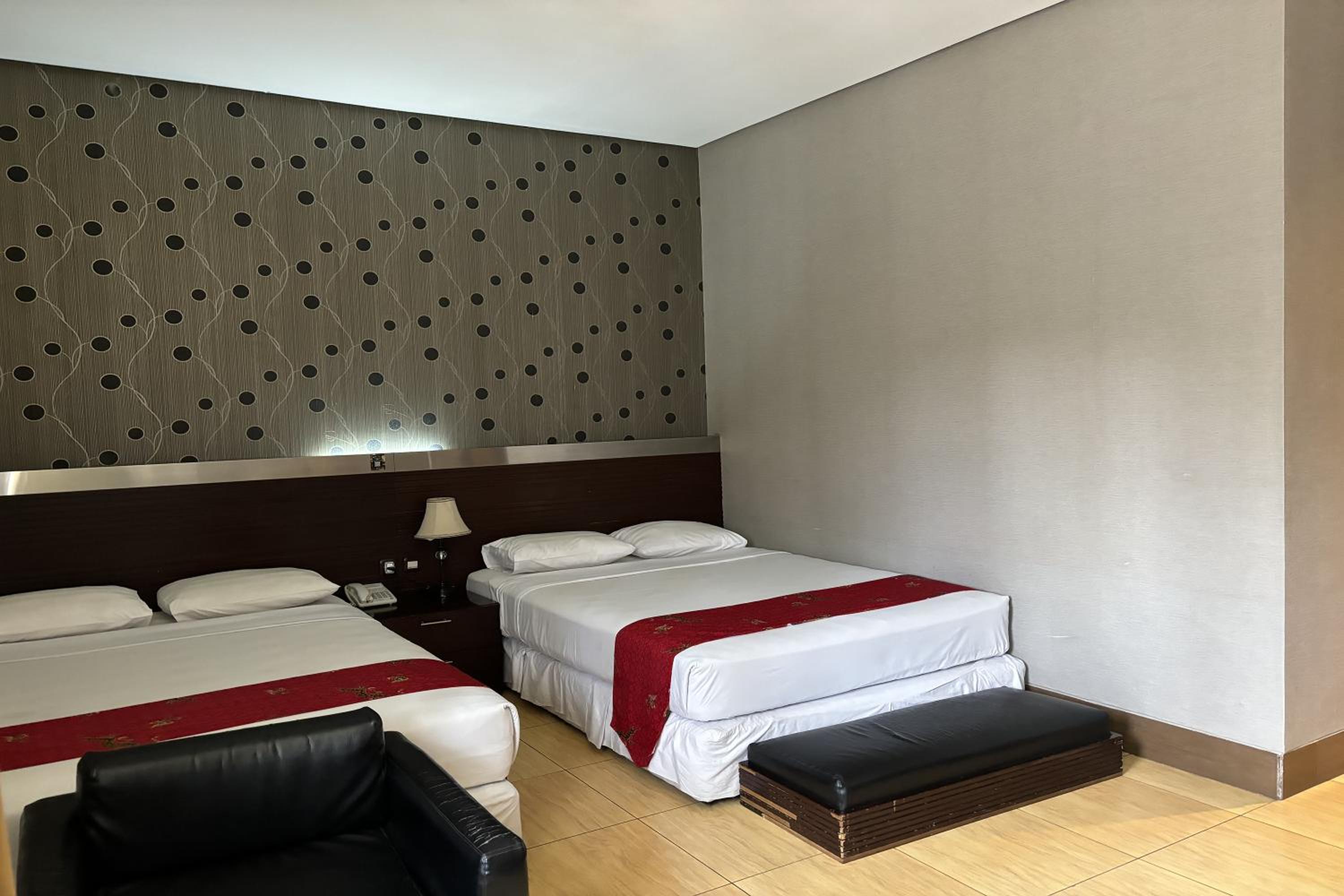 Premium Quadruple Room