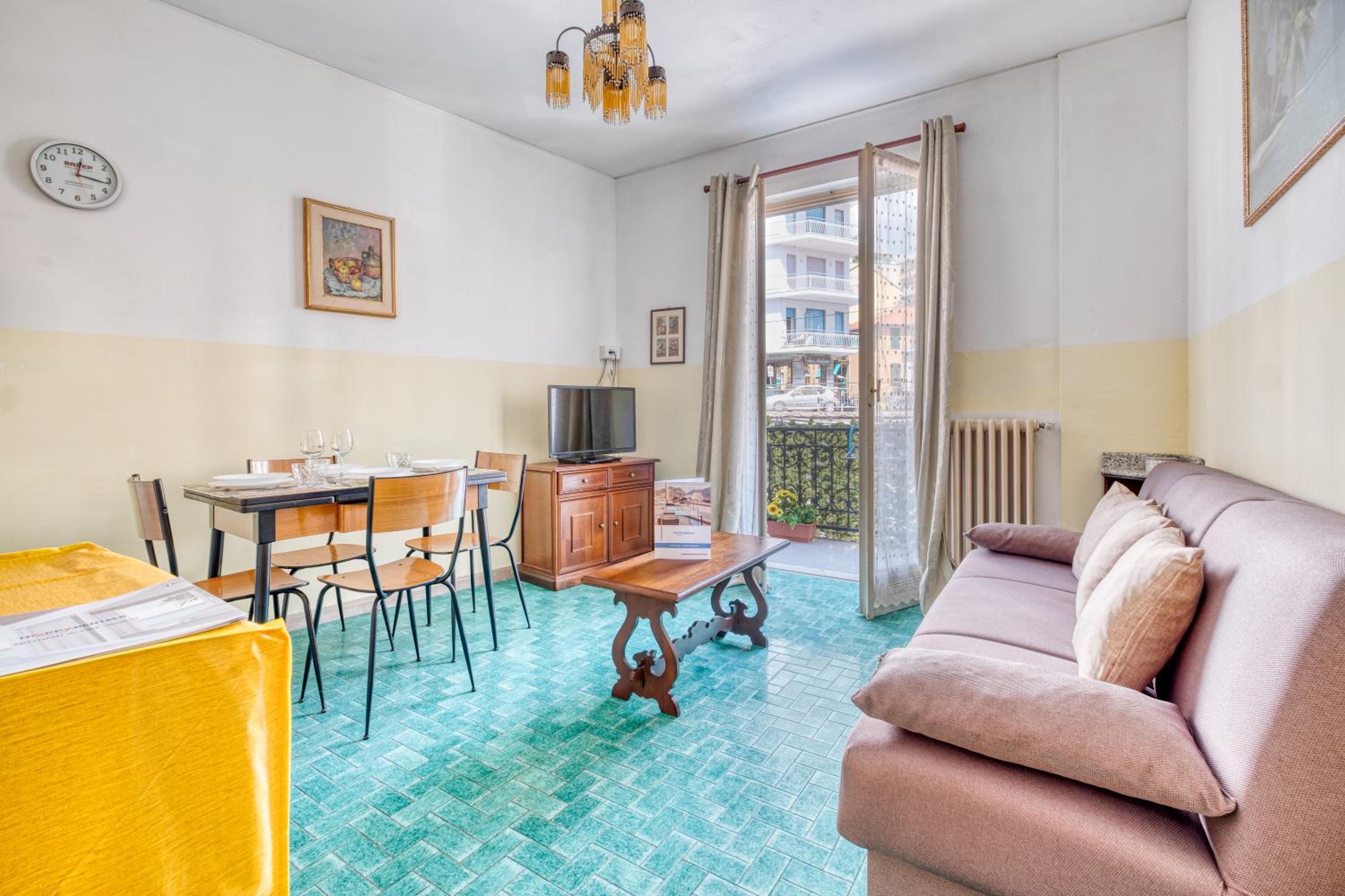 Apartment With Balcony