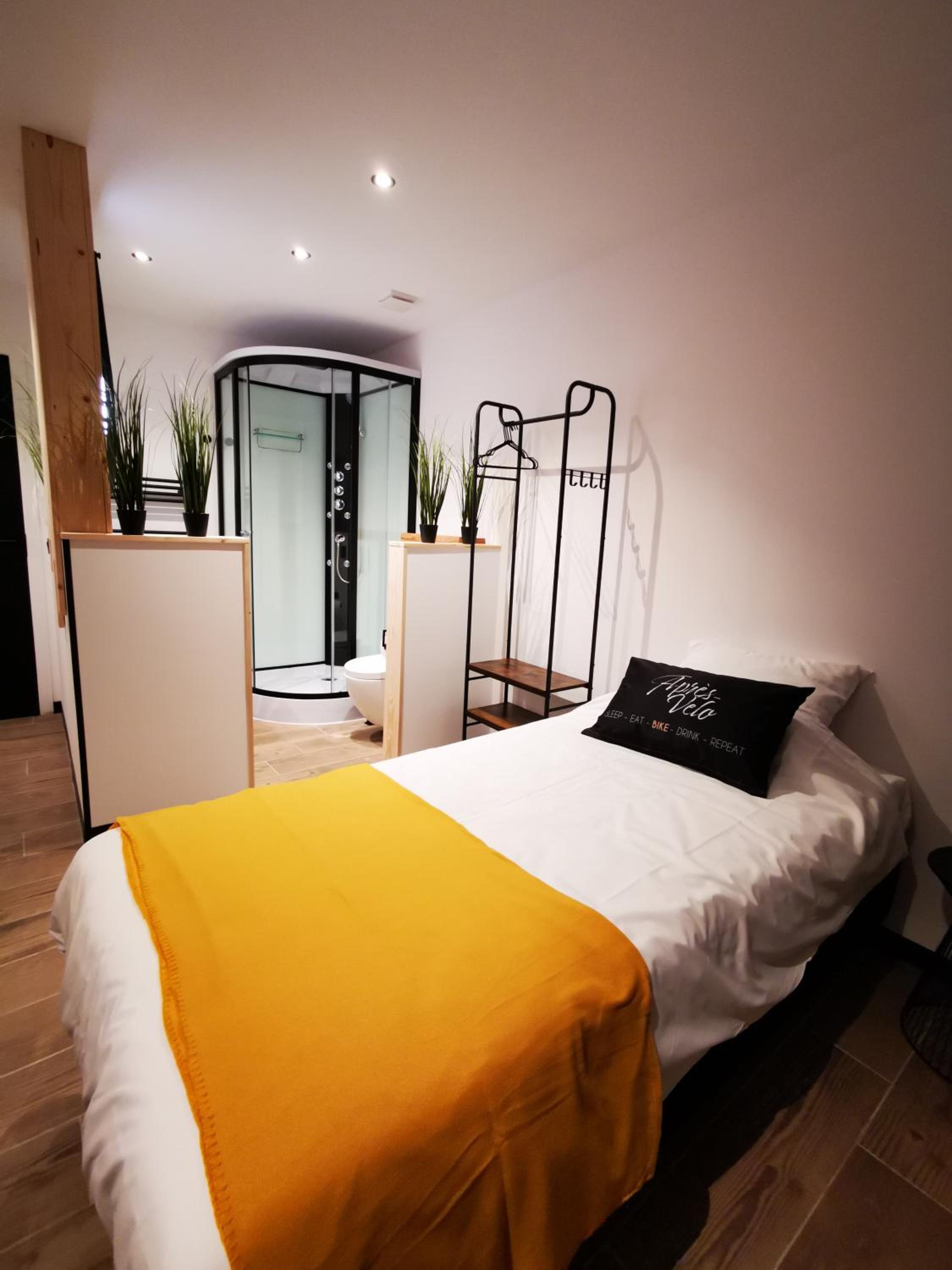 Single Room photo 1