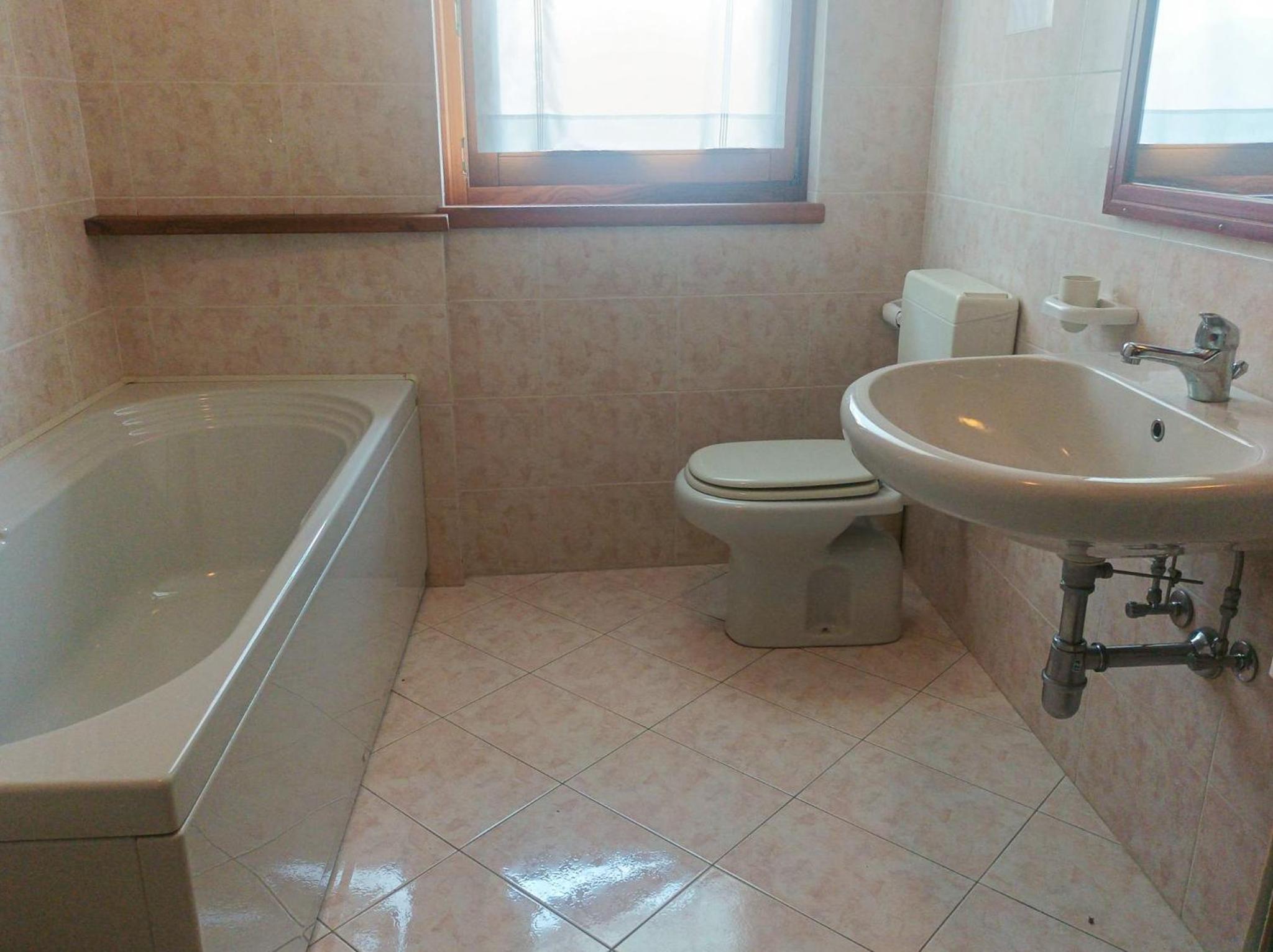 Apartment With Lake View photo 2