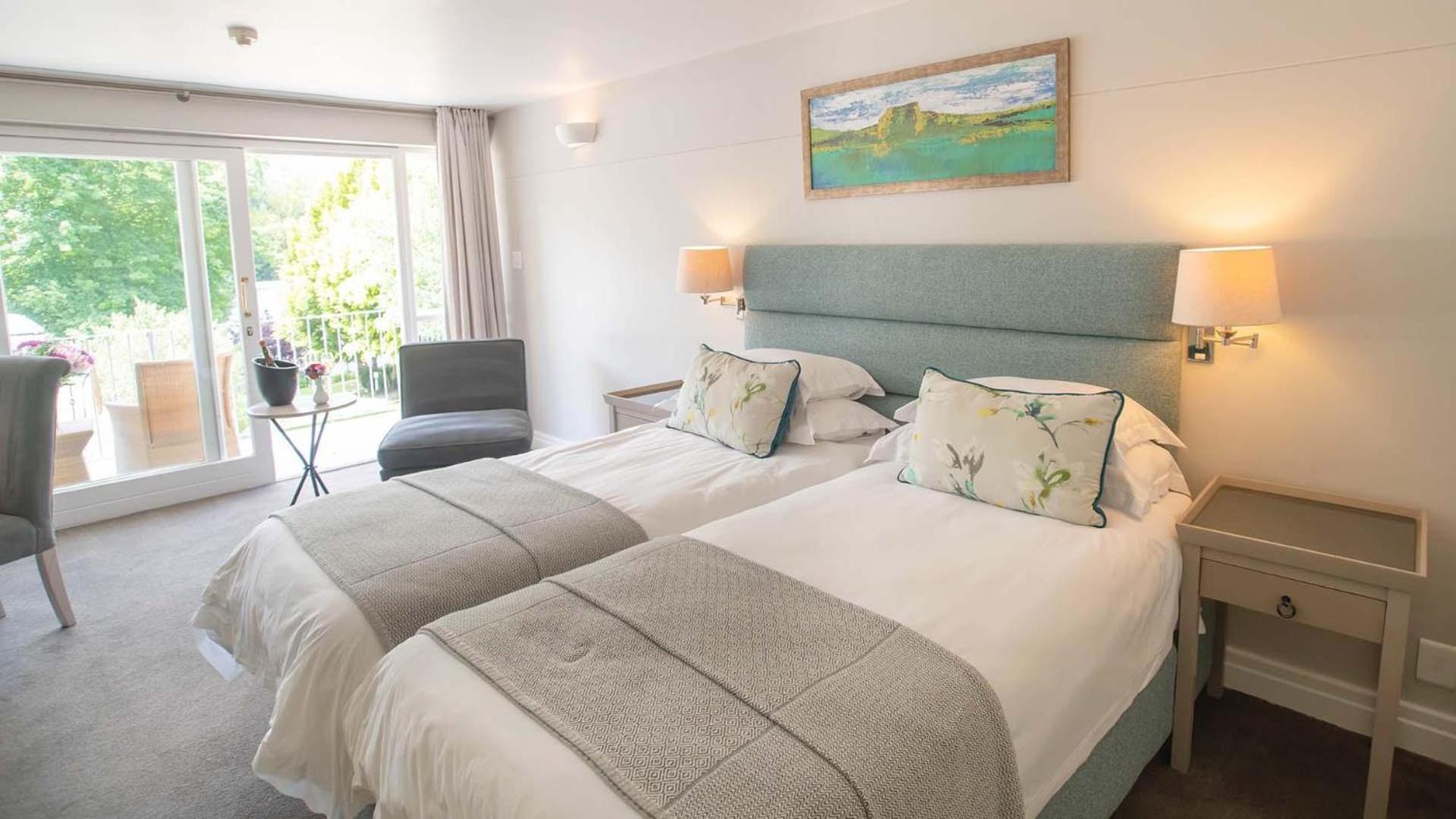 Deluxe King Room - Photo 1