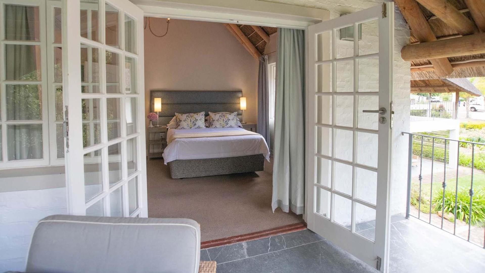 Two-Bedroom Villa - Photo 19