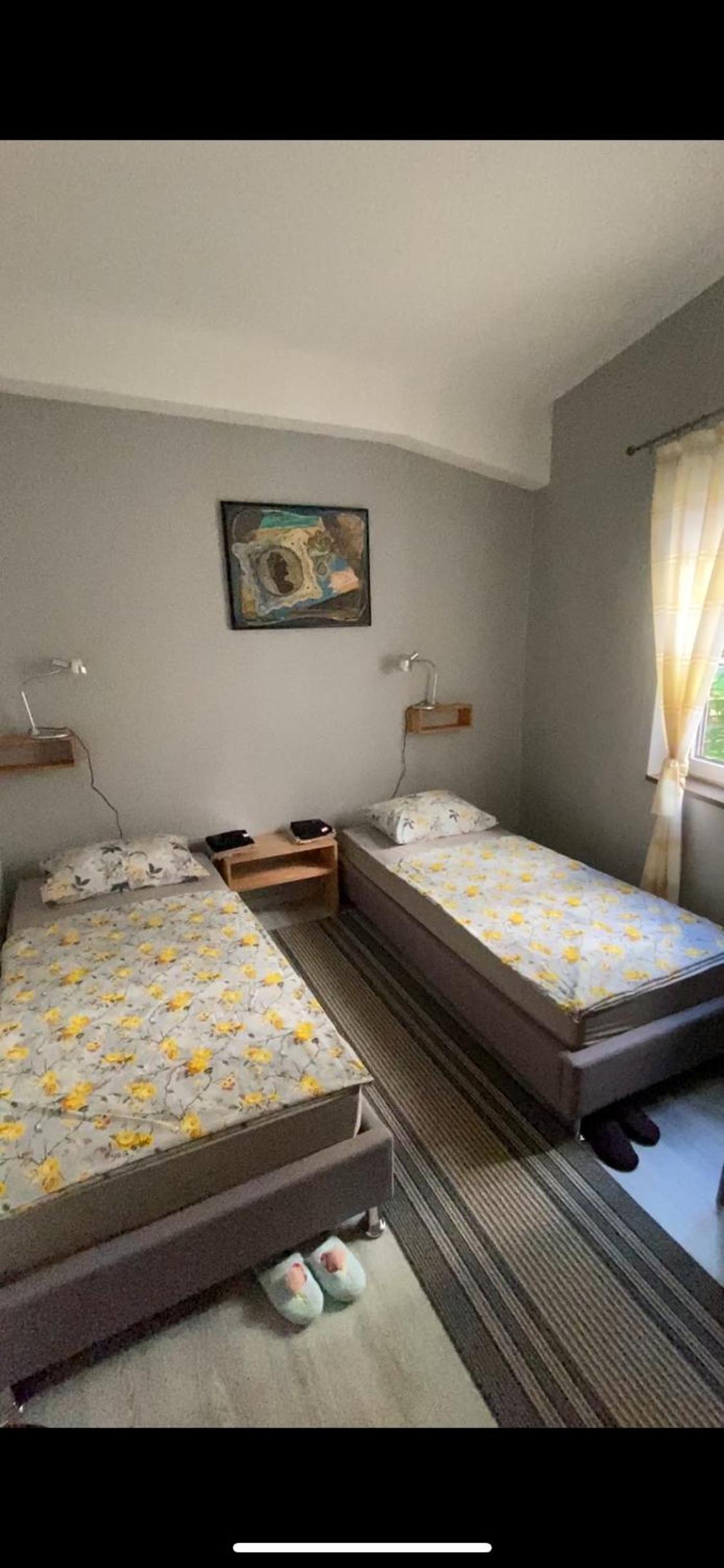 Small Twin Room photo 1