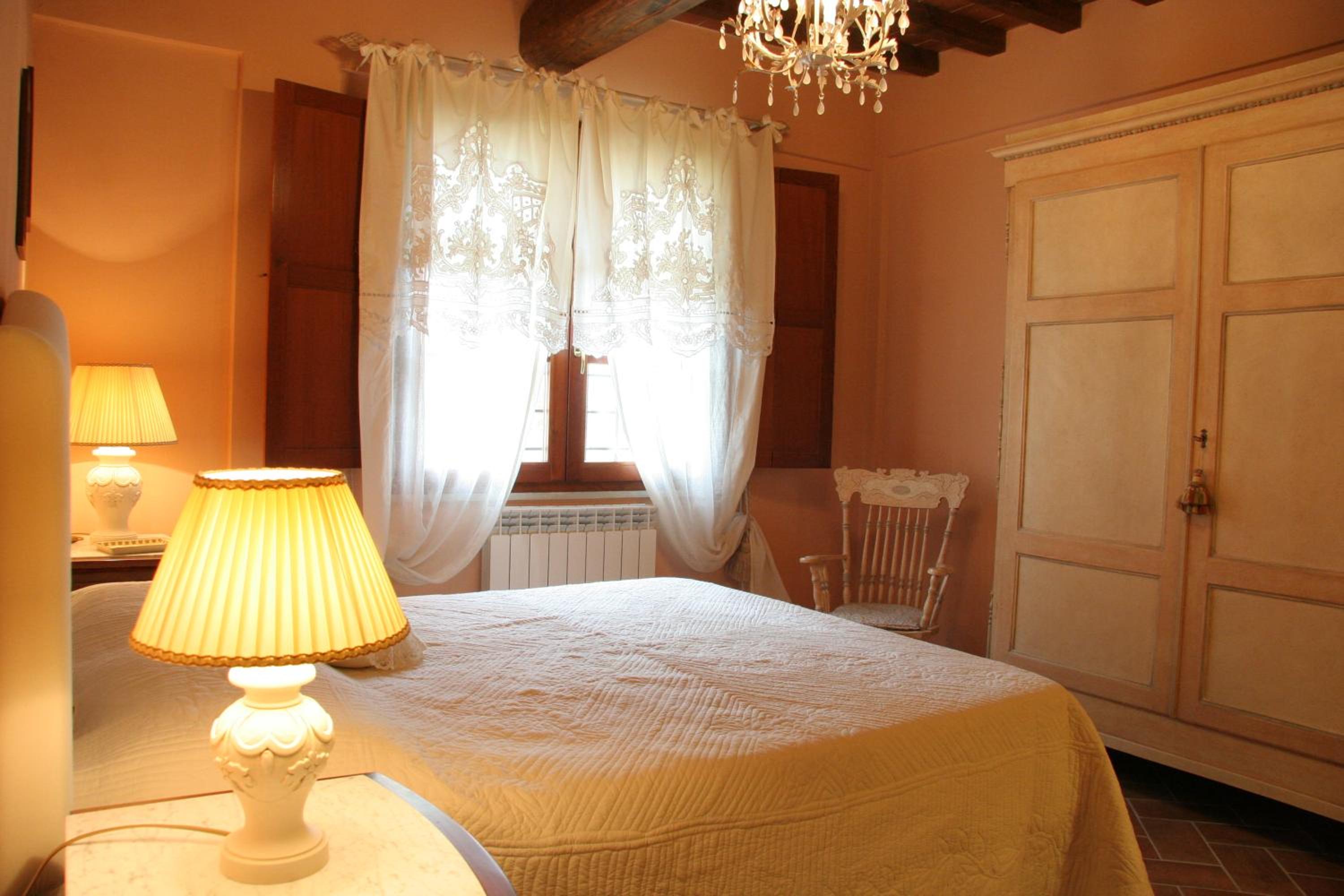 One-Bedroom House photo 1