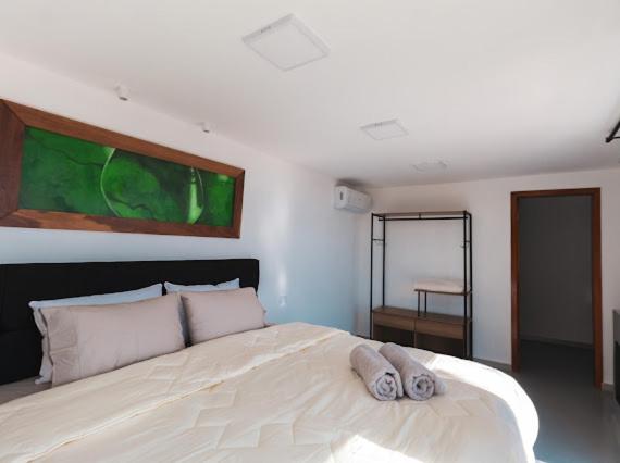 Deluxe King Room photo 1