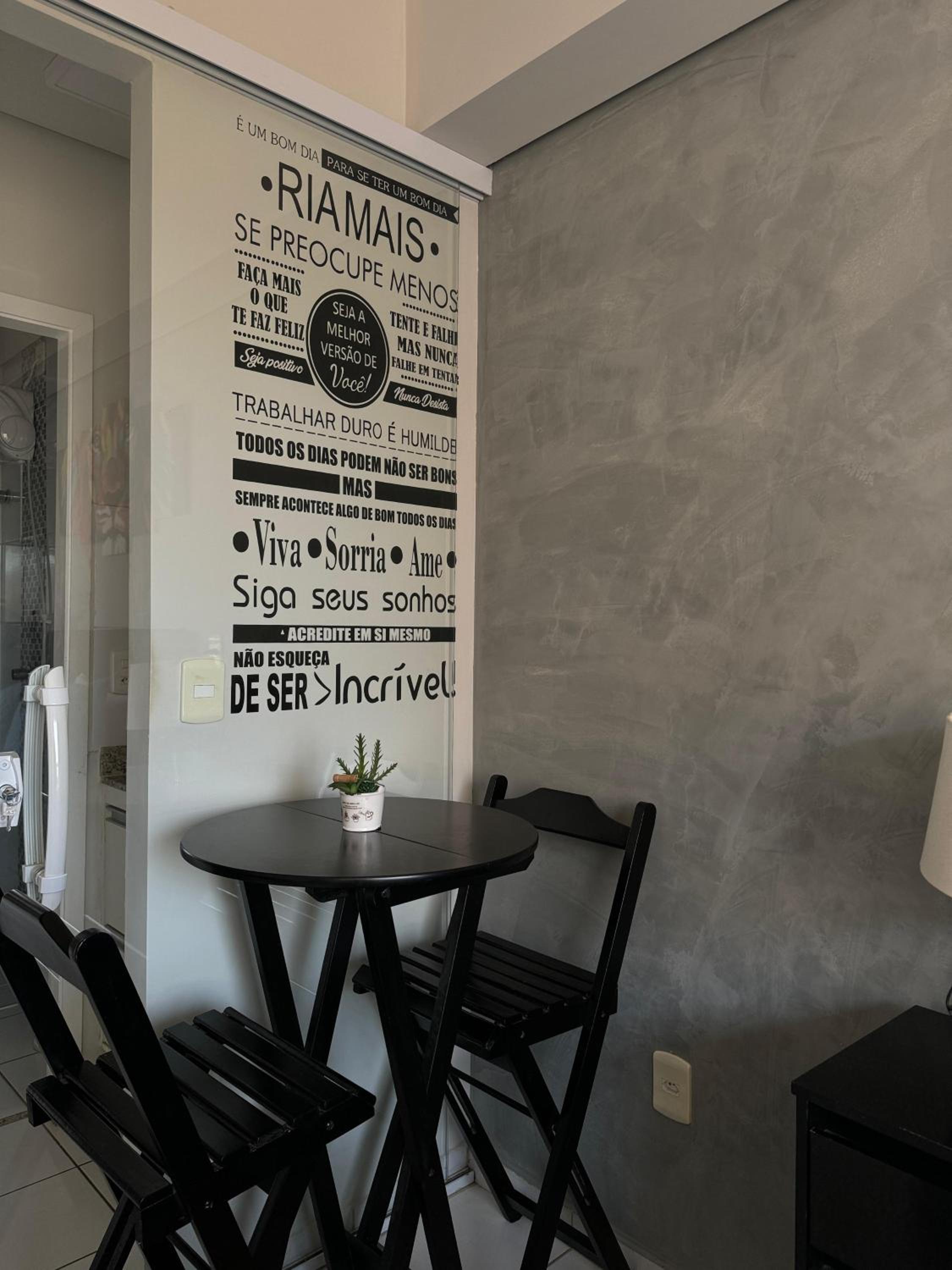 Apartment - Photo 23