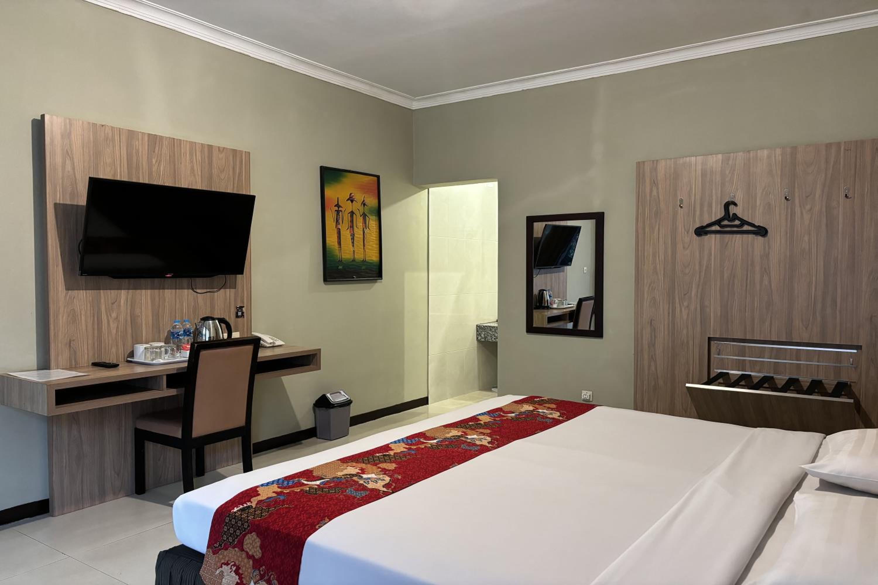 King Room with Garden View photo 2