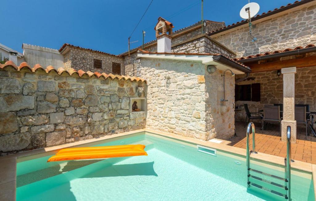 Villa With Private Pool photo 2