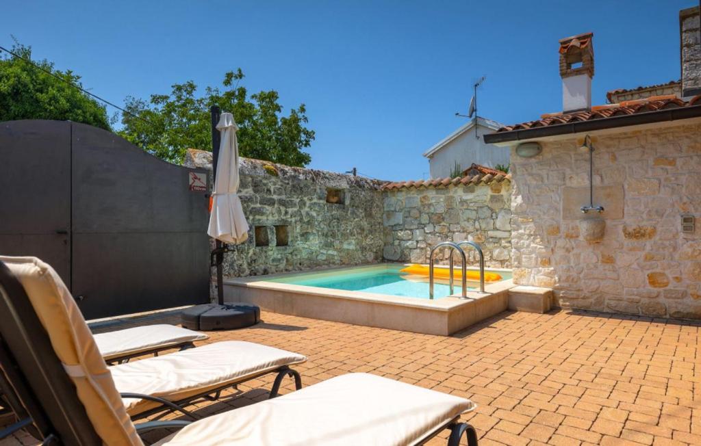 Villa With Private Pool photo 3