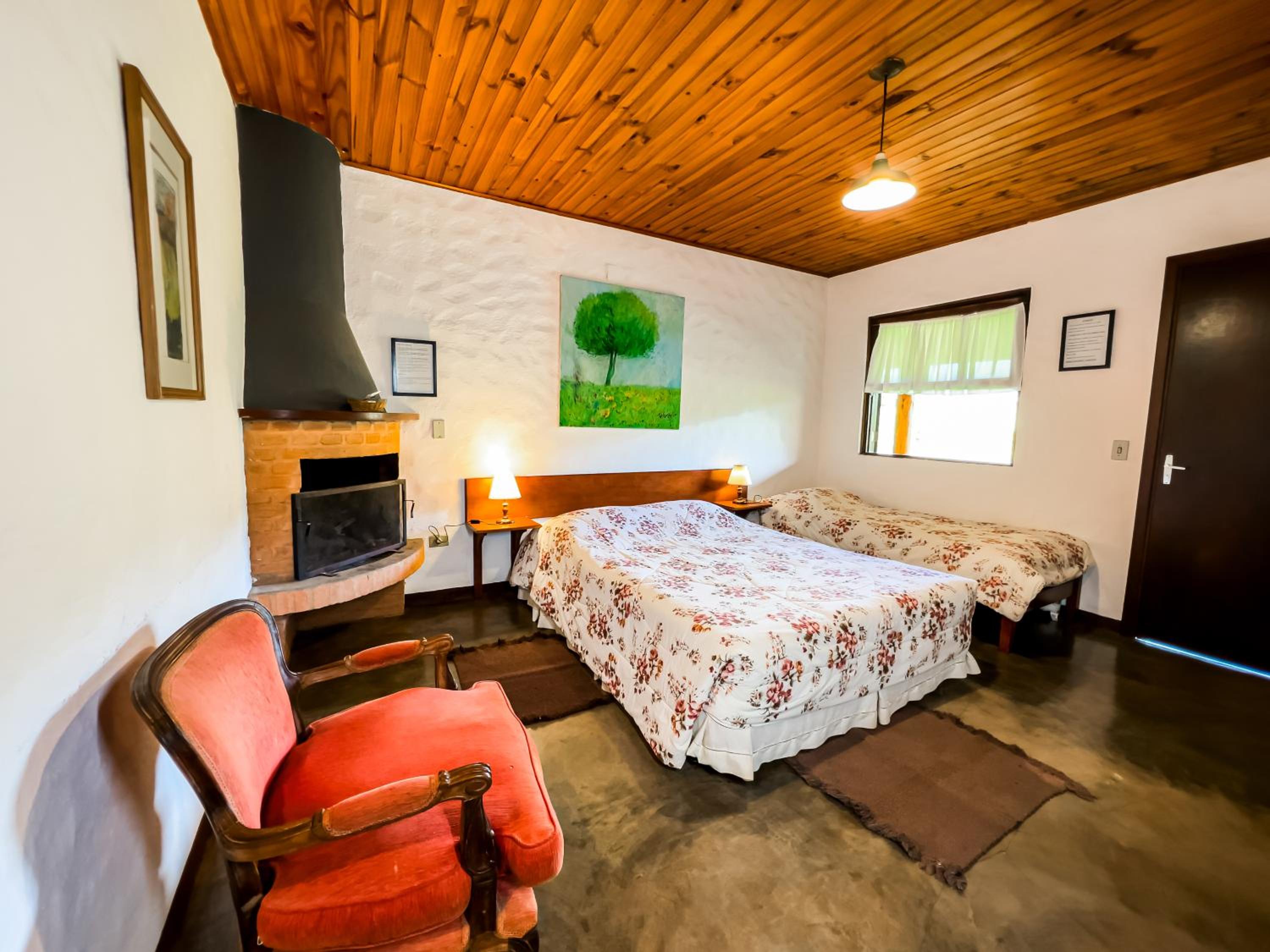 Deluxe Triple Room photo 1