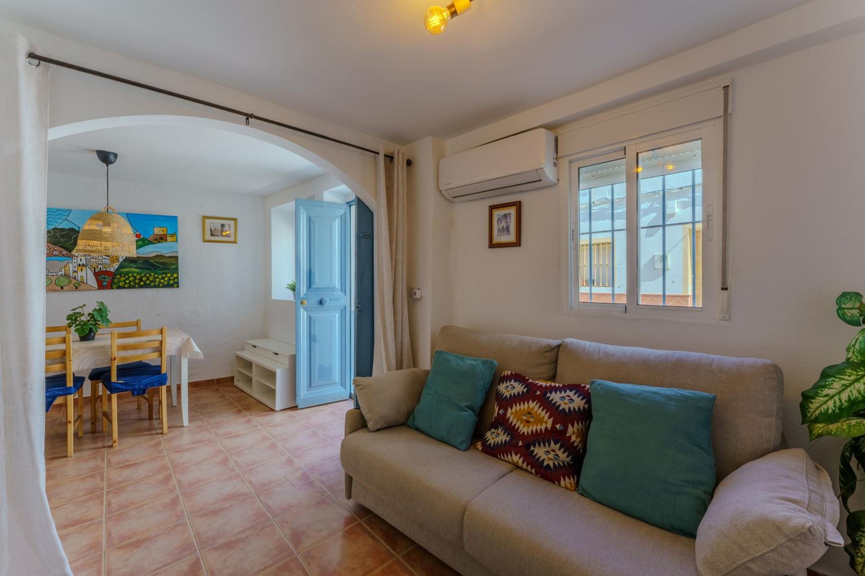 Two-Bedroom House photo 2
