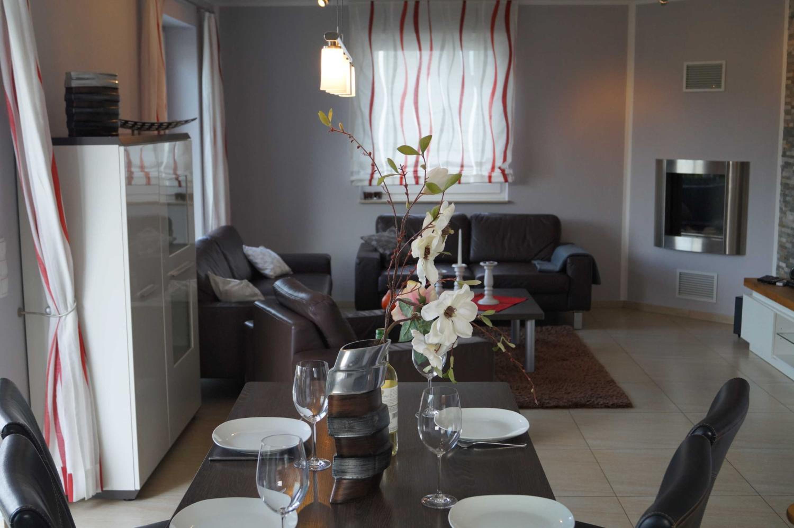 Three-Bedroom House photo 1